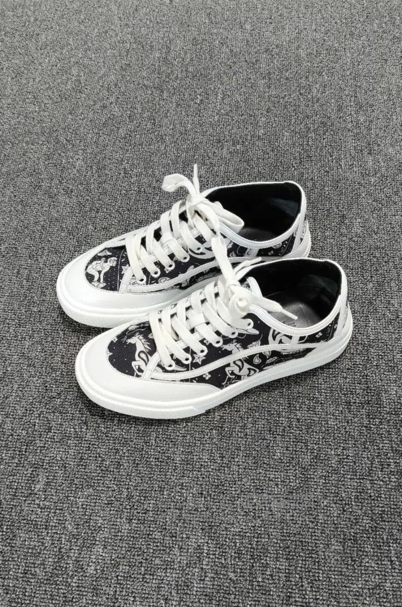 Hermes Hermes Get Black White Printed Sneakers. Size US 5 / IT 35 - 1 Thumbnail