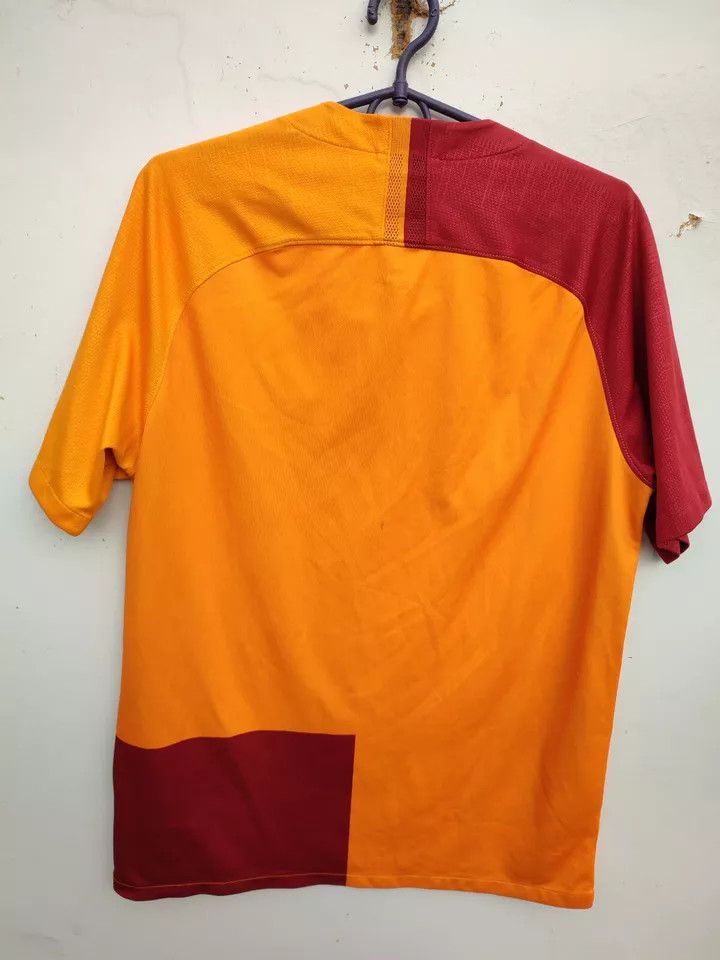Nike FC Galatasaray 2018-19 HOME Home FOOTBALL Kit SHIRT SOCCER Size US M / EU 48-50 / 2 - 8 Thumbnail