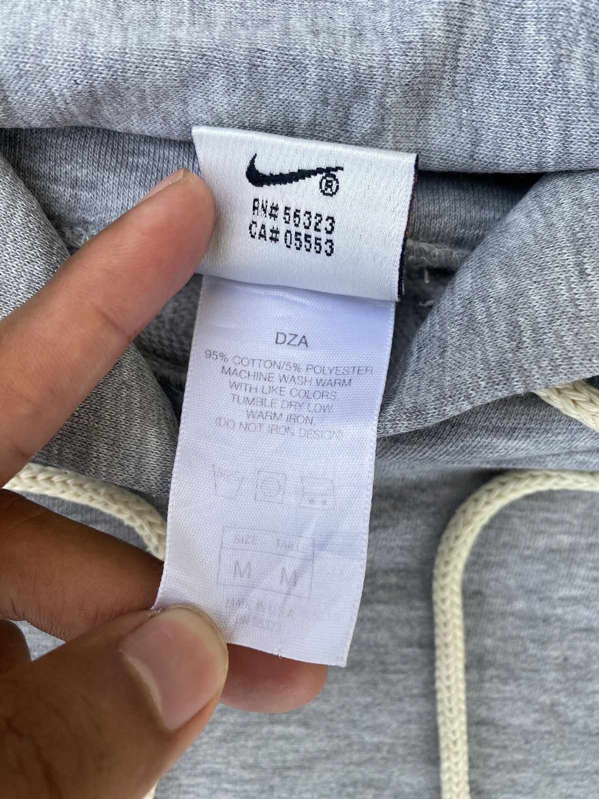 Vintage Vintage 90’s Nike Small Swoosh Hoodie Size US XL / EU 56 / 4 - 6 Thumbnail