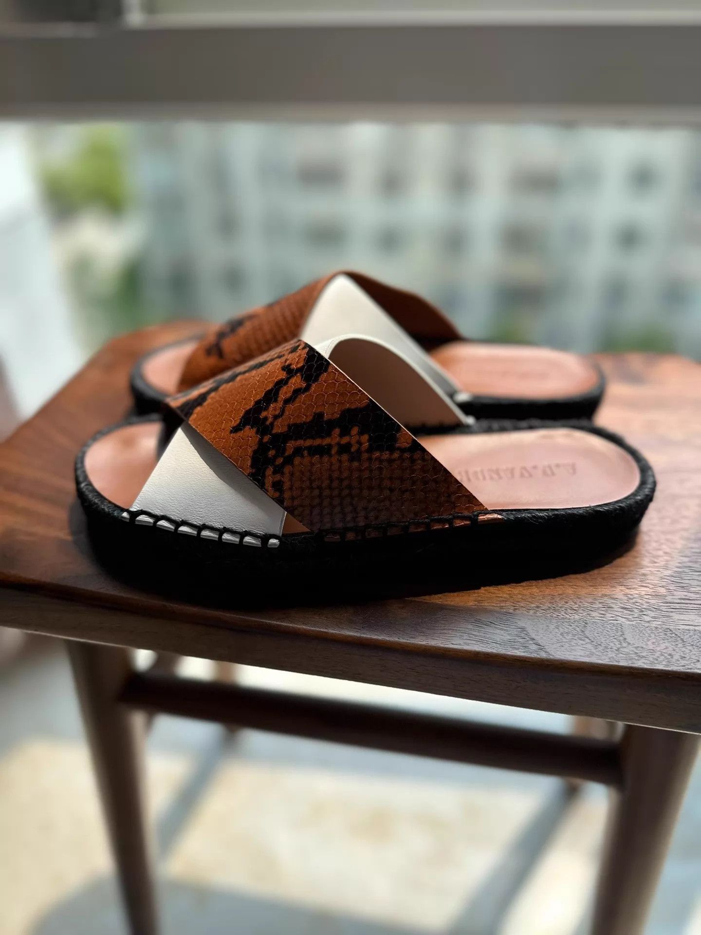 A.F. Vandevorst af vandevorst straw cross-strap leather 36 new slippers Size US 5.5 / IT 35.5 - 3 Thumbnail