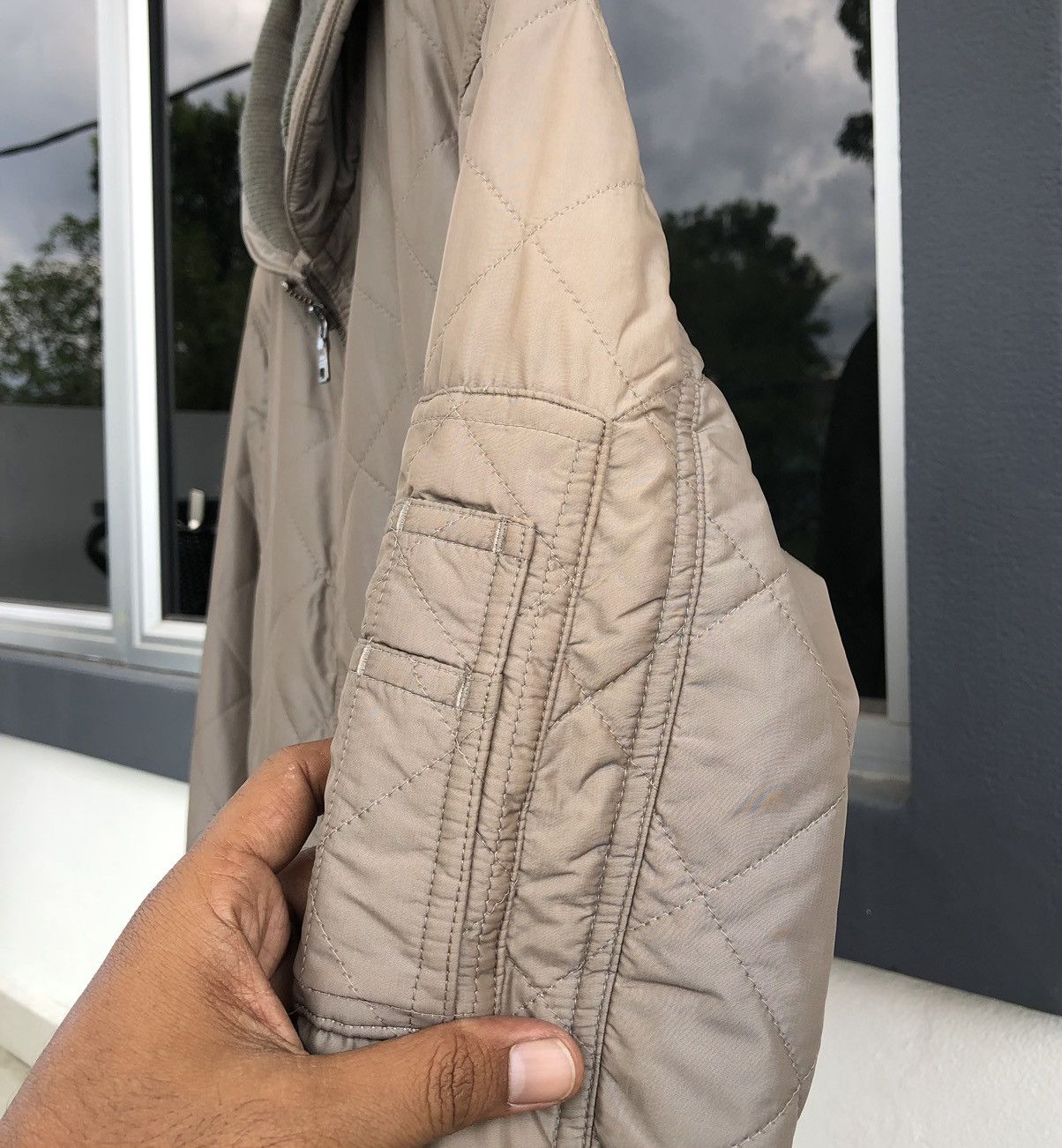 Burberry Burberry Black Label Diamond Quilted Bomber Jacket Size US M / EU 48-50 / 2 - 19 Thumbnail