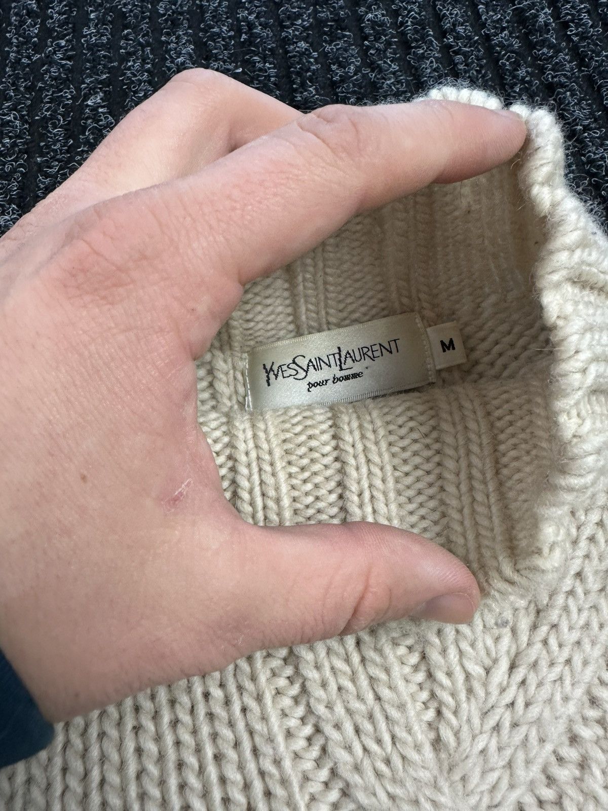 Yves Saint Laurent Yves Saint Laurent Vintage Men Cable Knit Sweater Hong Kong Size US M / EU 48-50 / 2 - 4 Thumbnail