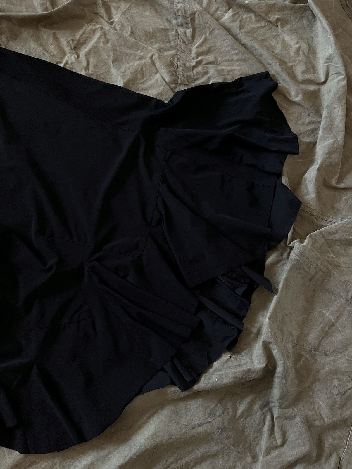Marithe + Francois Girbaud Marithé + François Girbaud Black Asymmetric Drawstring Skirt Size 32" / US 10 / IT 46 - 6 Thumbnail