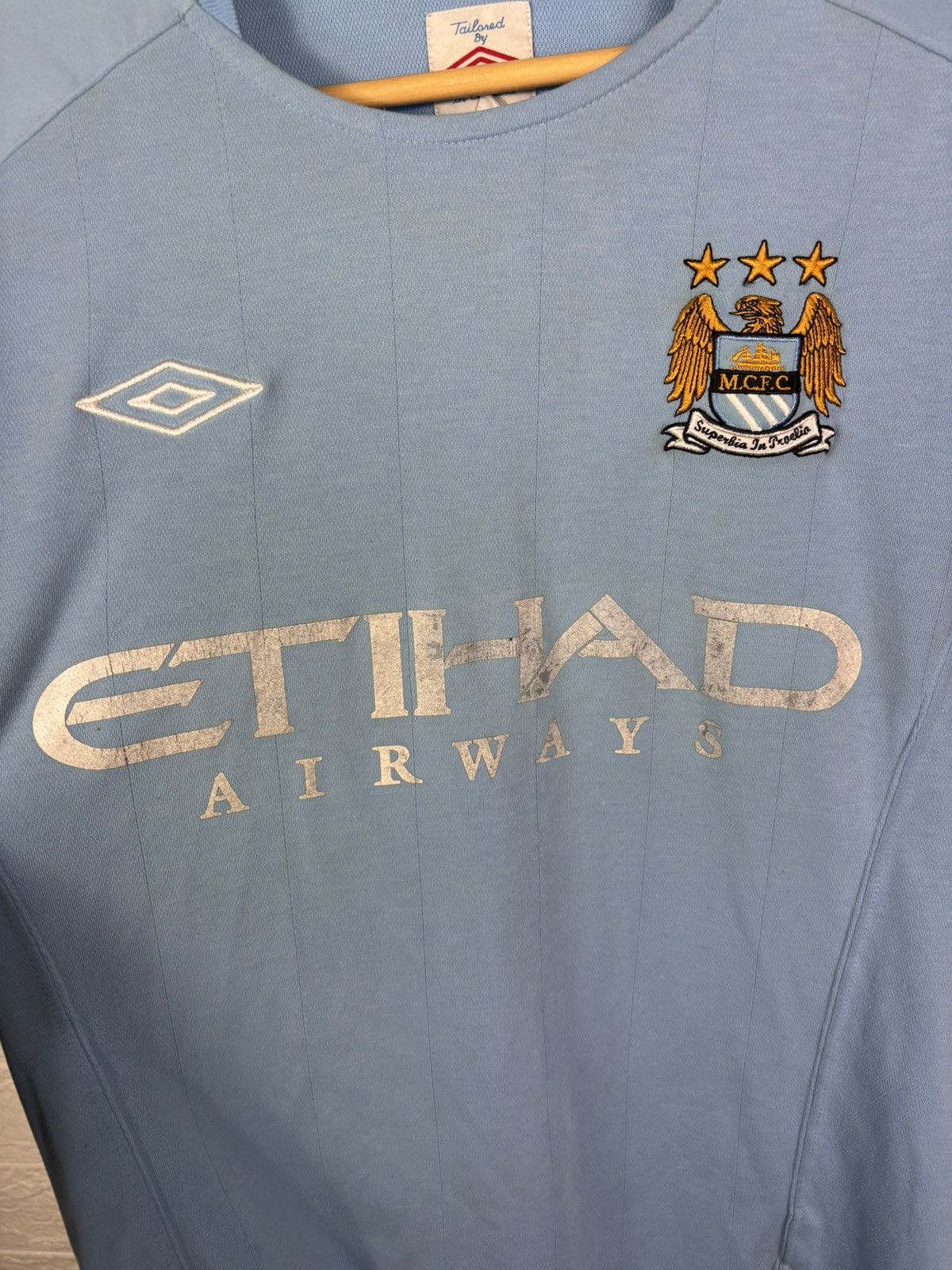 Umbro MANCHESTER CITY 2010 2011 HOME JERSEY UMBRO MEN #9 ADEBAYOR Size US L / EU 52-54 / 3 - 5 Thumbnail