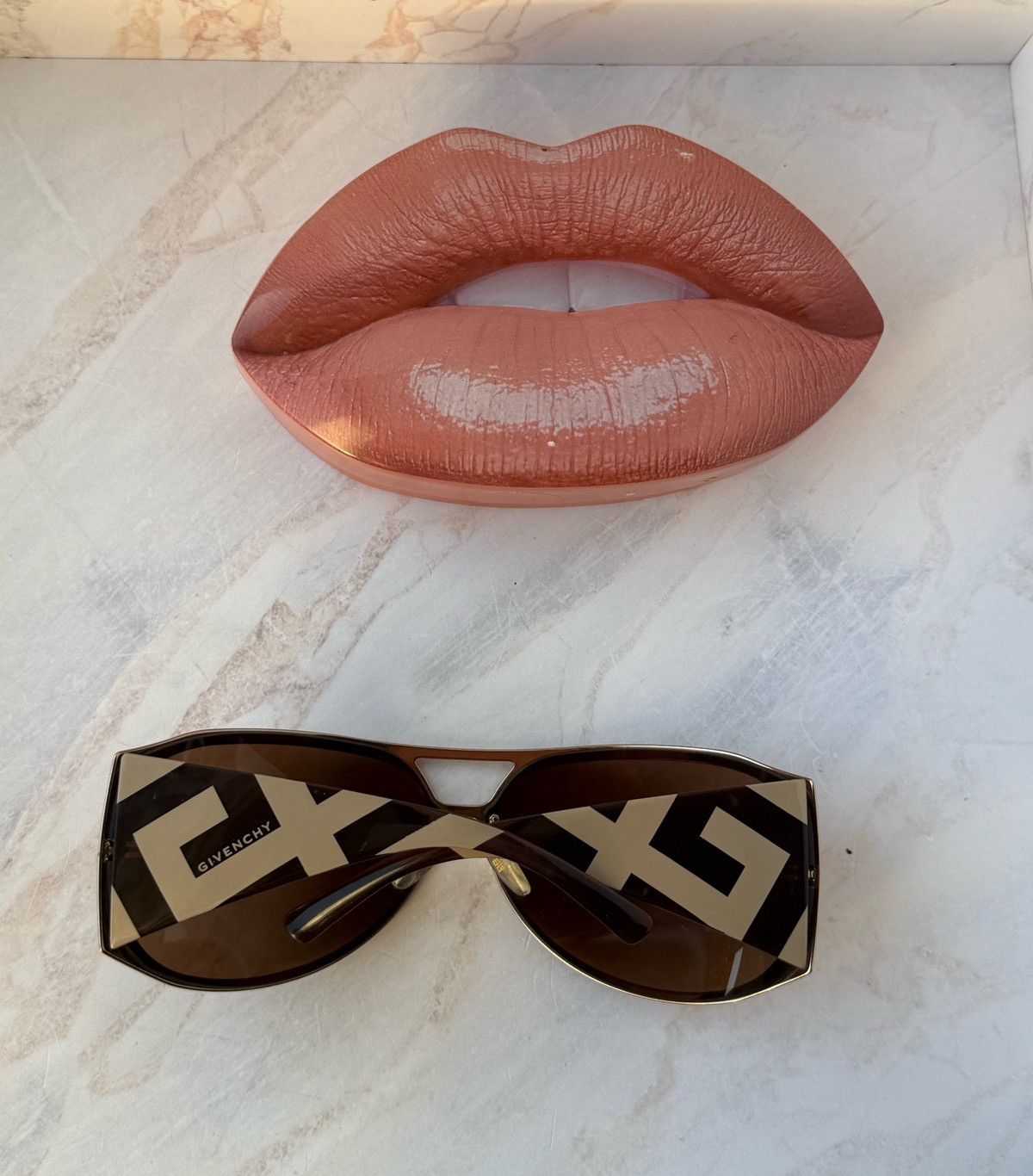 Givenchy Givenchy sunglasses SGV219 Size ONE SIZE - 4 Thumbnail