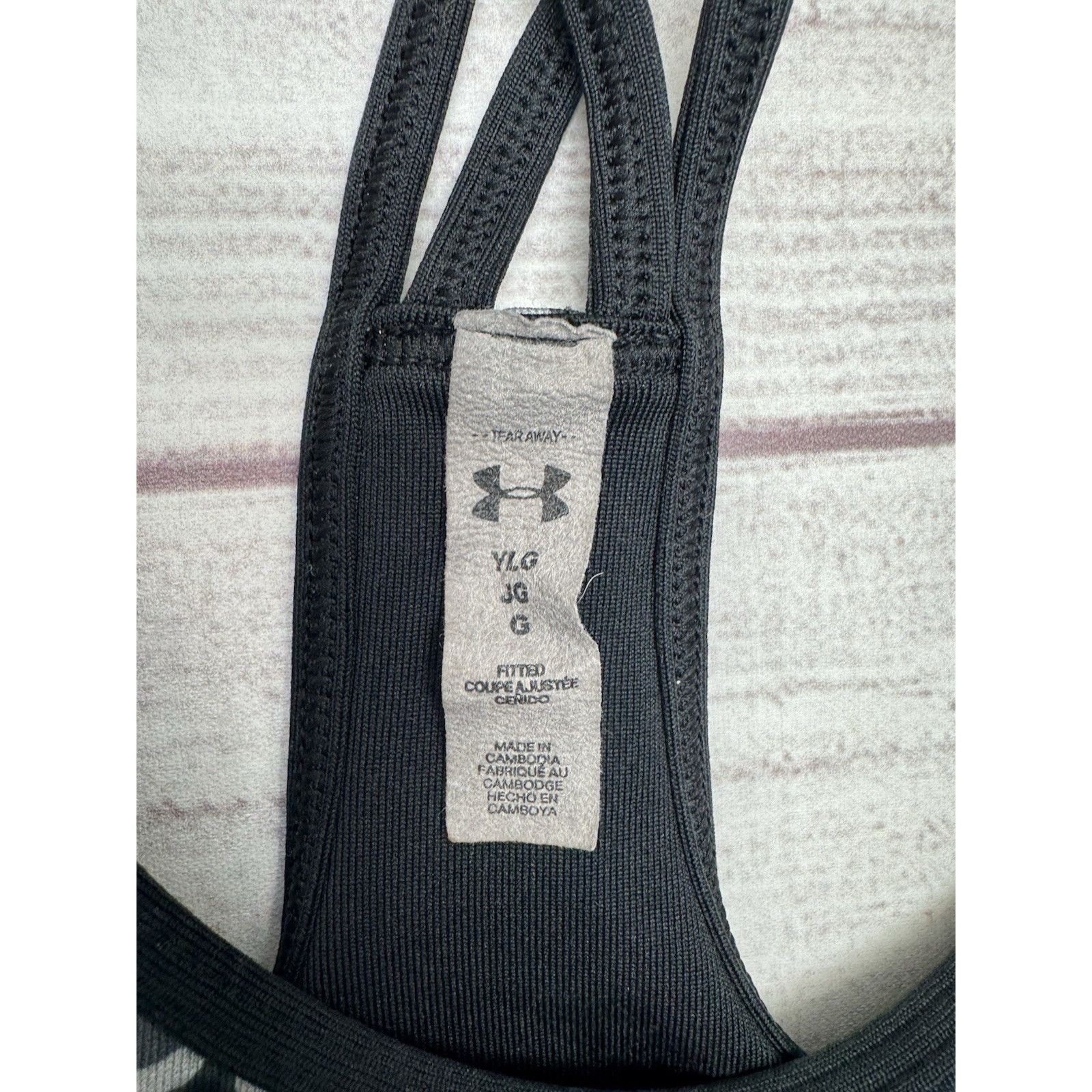 Under Armour UNDER ARMOUR Girls Youth Sports Bra Black Camo (L) Compressi Size ONE SIZE - 3 Thumbnail