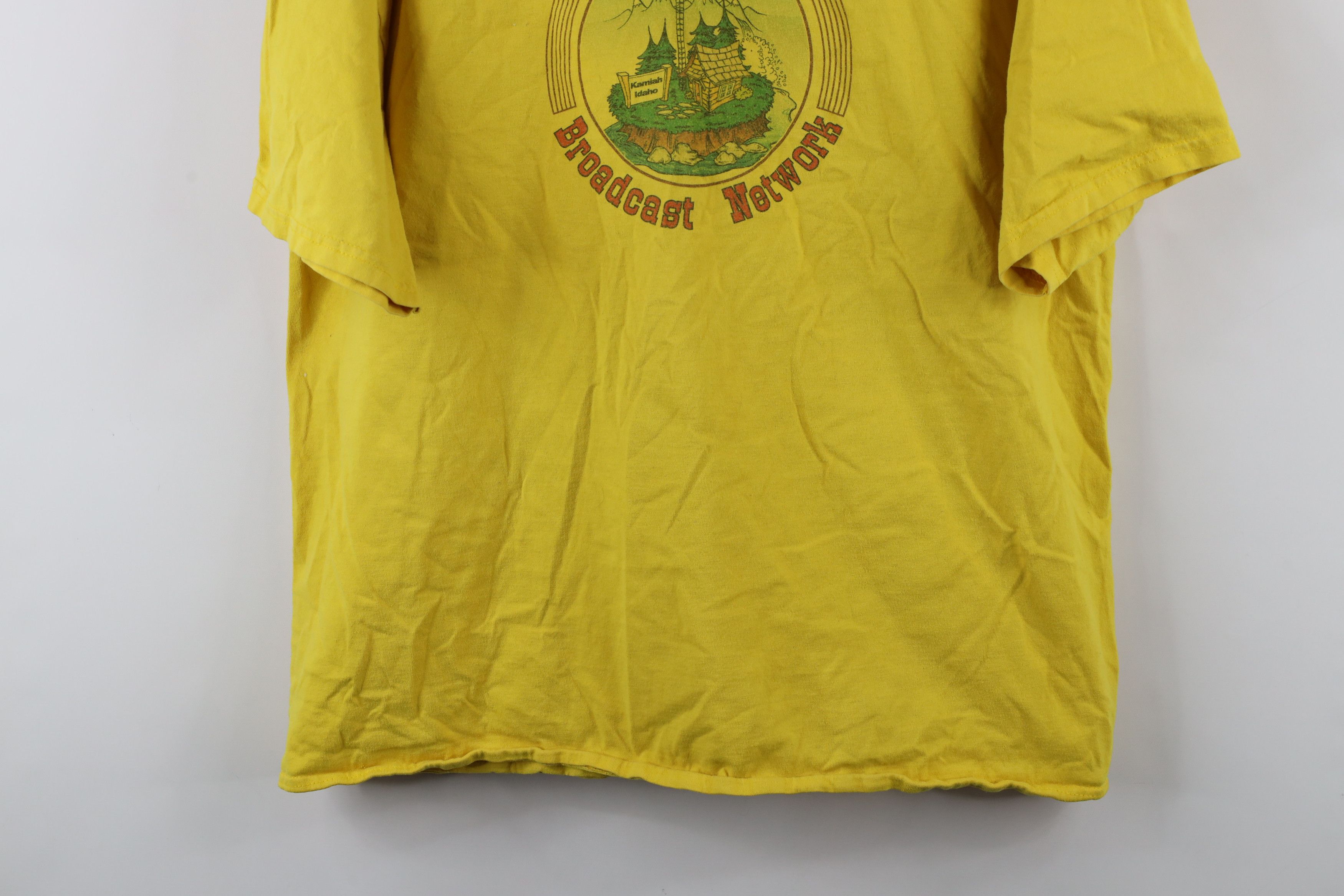 Vintage Vintage Effect Broadcast Network Alternative News T-Shirt Size US XL / EU 56 / 4 - 3 Thumbnail