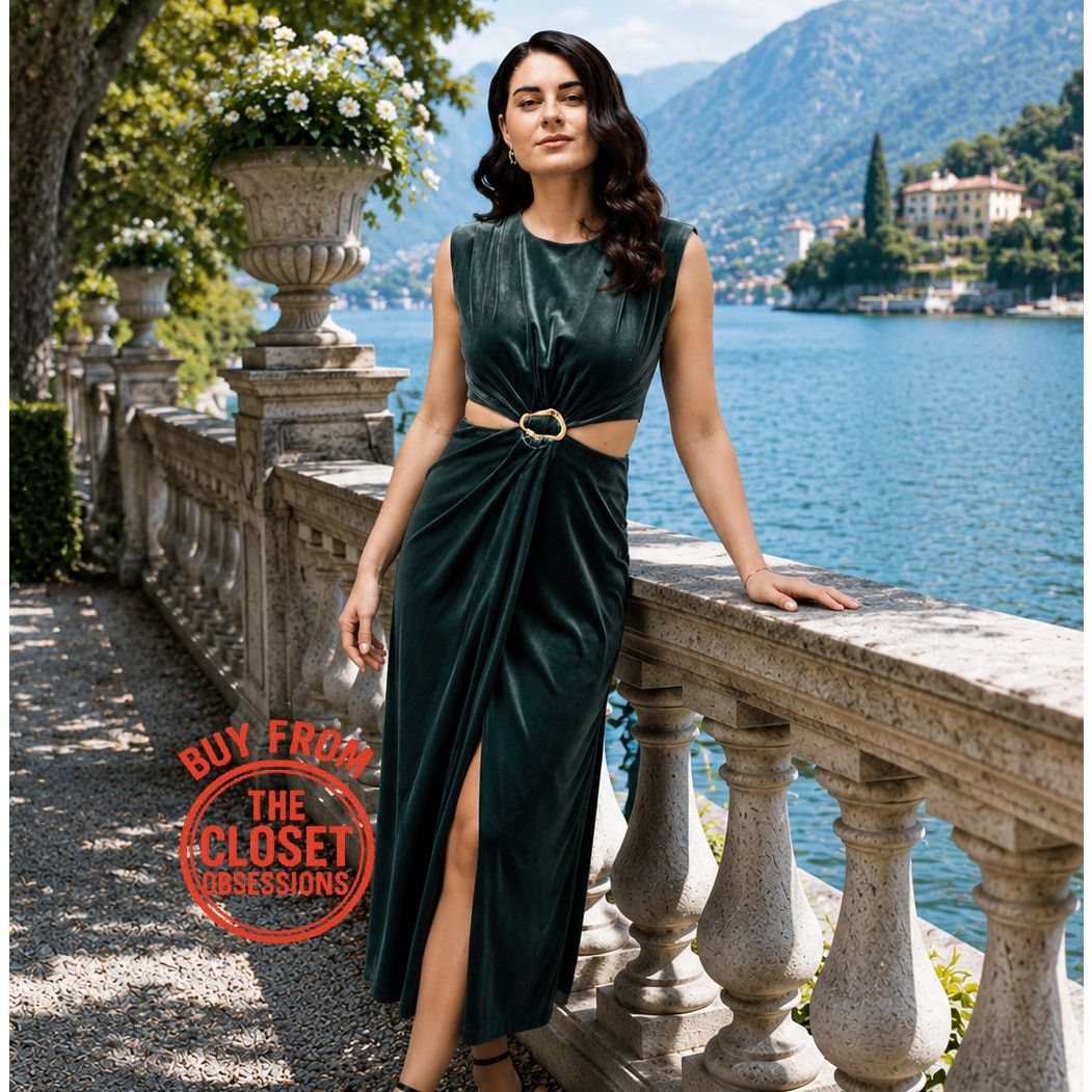 black dress long sleeve midi RIBBED LARGE / Hidden cam in dressing model: Jasmine This garment fits true Color:Heather Army