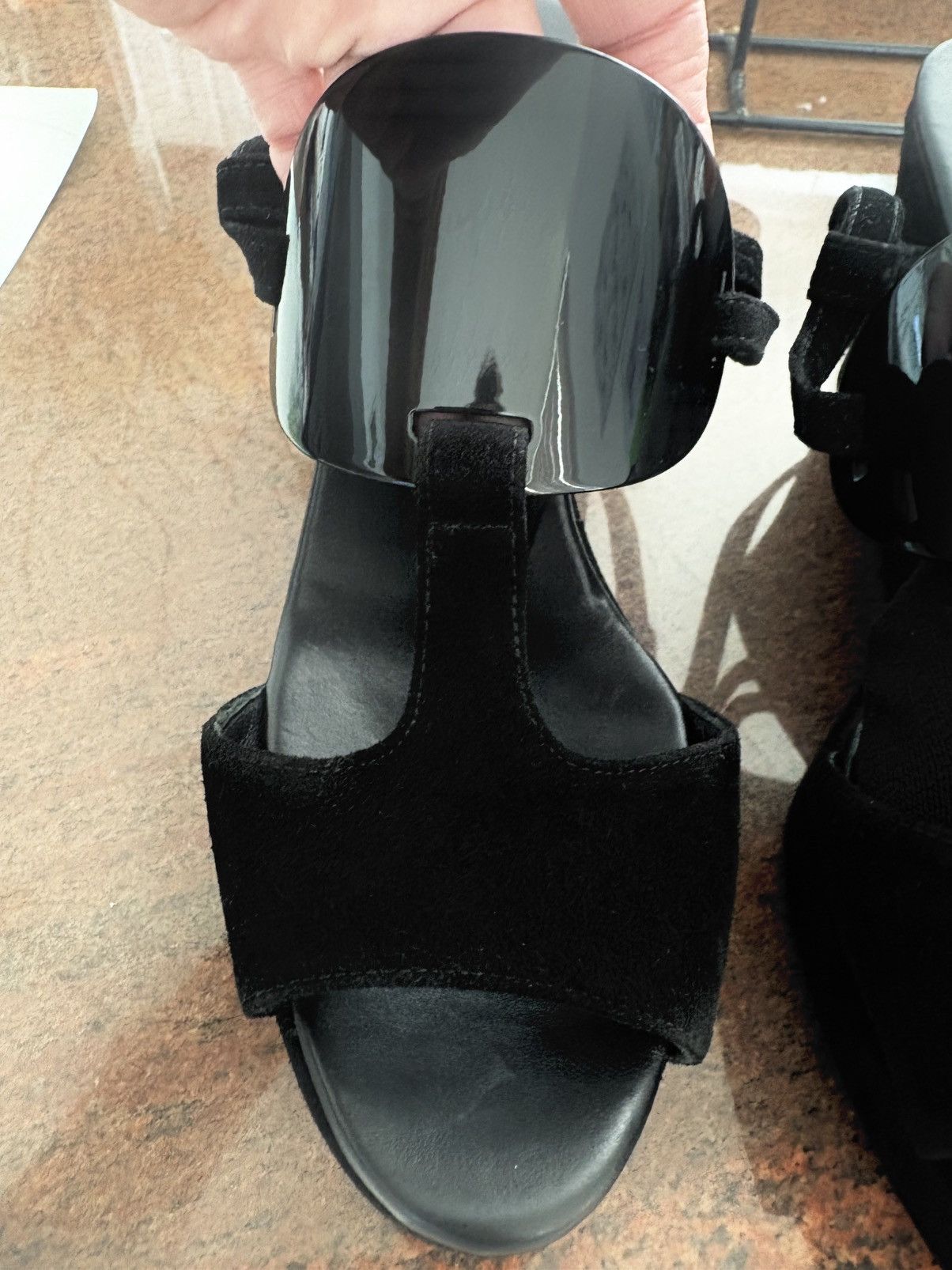 Hermes Hermes ankle strap suede sandals with medallion detail Size US 8 / IT 38 - 3 Thumbnail