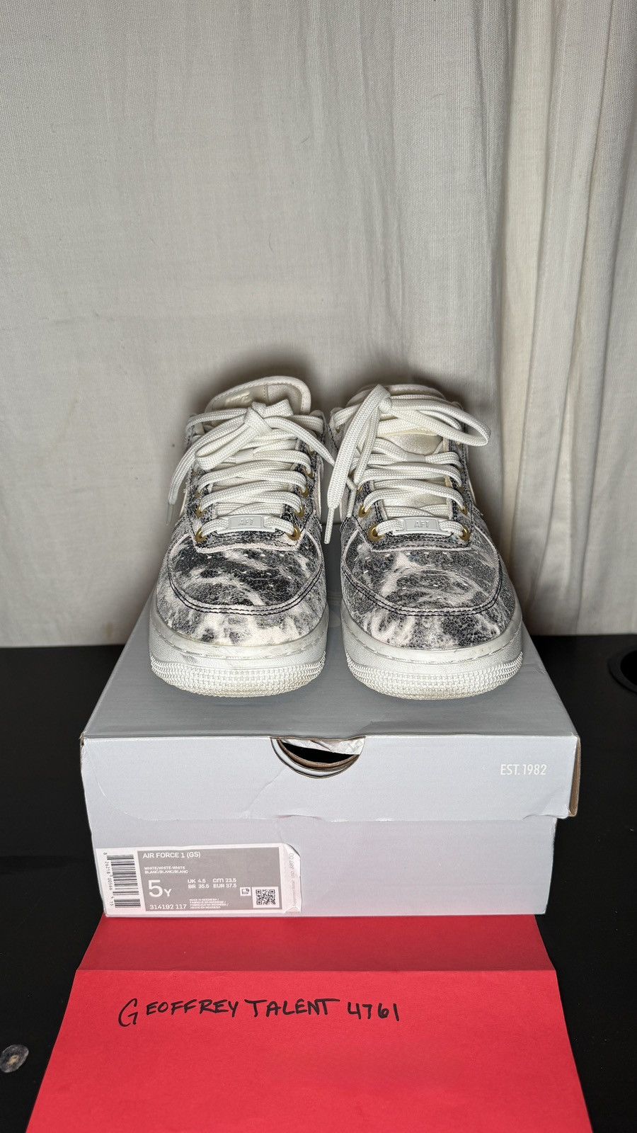 Nike Nike Air Force 1 Low “Marble” / White Grey Pattern (GS Sz 5) Size US 6.5 / IT 36.5 - 1 Thumbnail