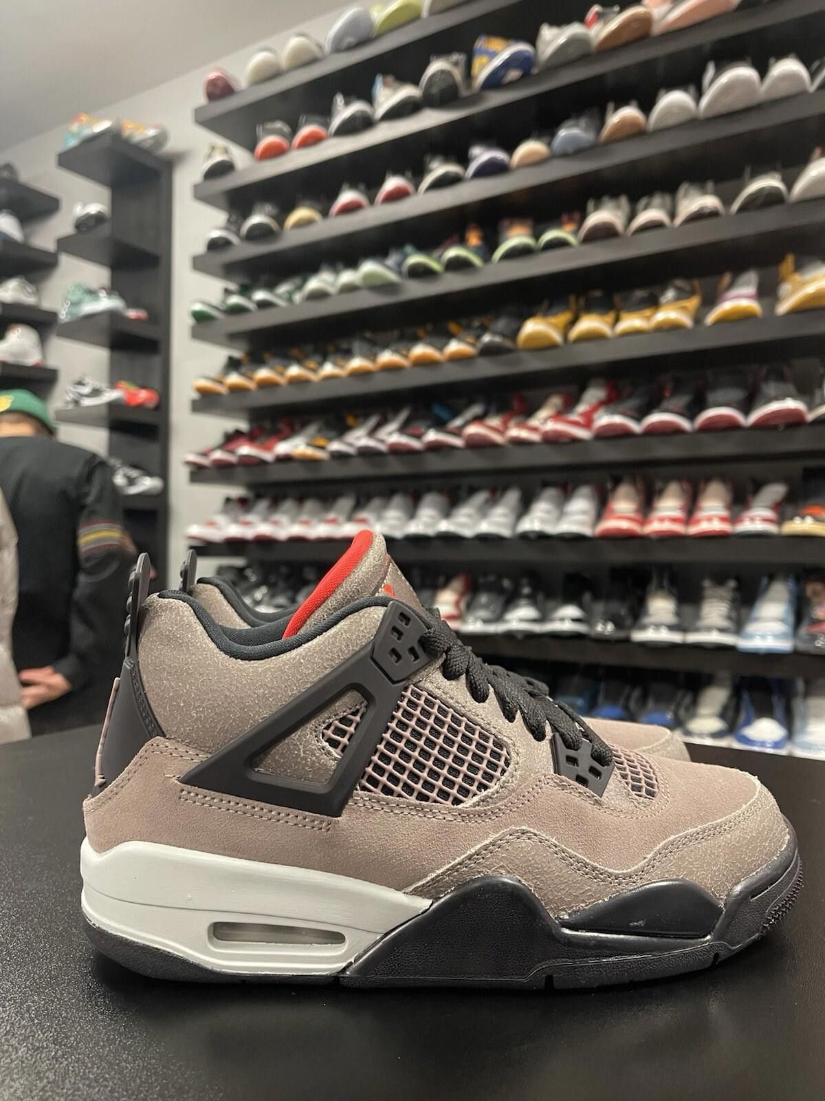 Jordan Brand Size 6 - Jordan 4 Retro Mid Taupe Haze Brown (DJ6249-200) Size US 6 / EU 39 - 3 Thumbnail