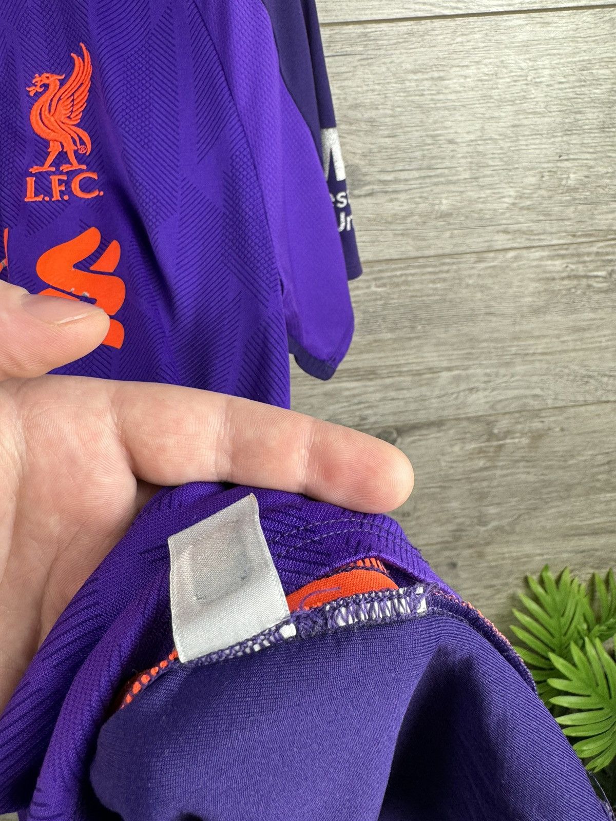 New Balance ADIDAS LIVERPOOL 2018/2019 AWAY FOOTBALL SHIRT JERSEY SIZE M Size US M / EU 48-50 / 2 - 3 Thumbnail