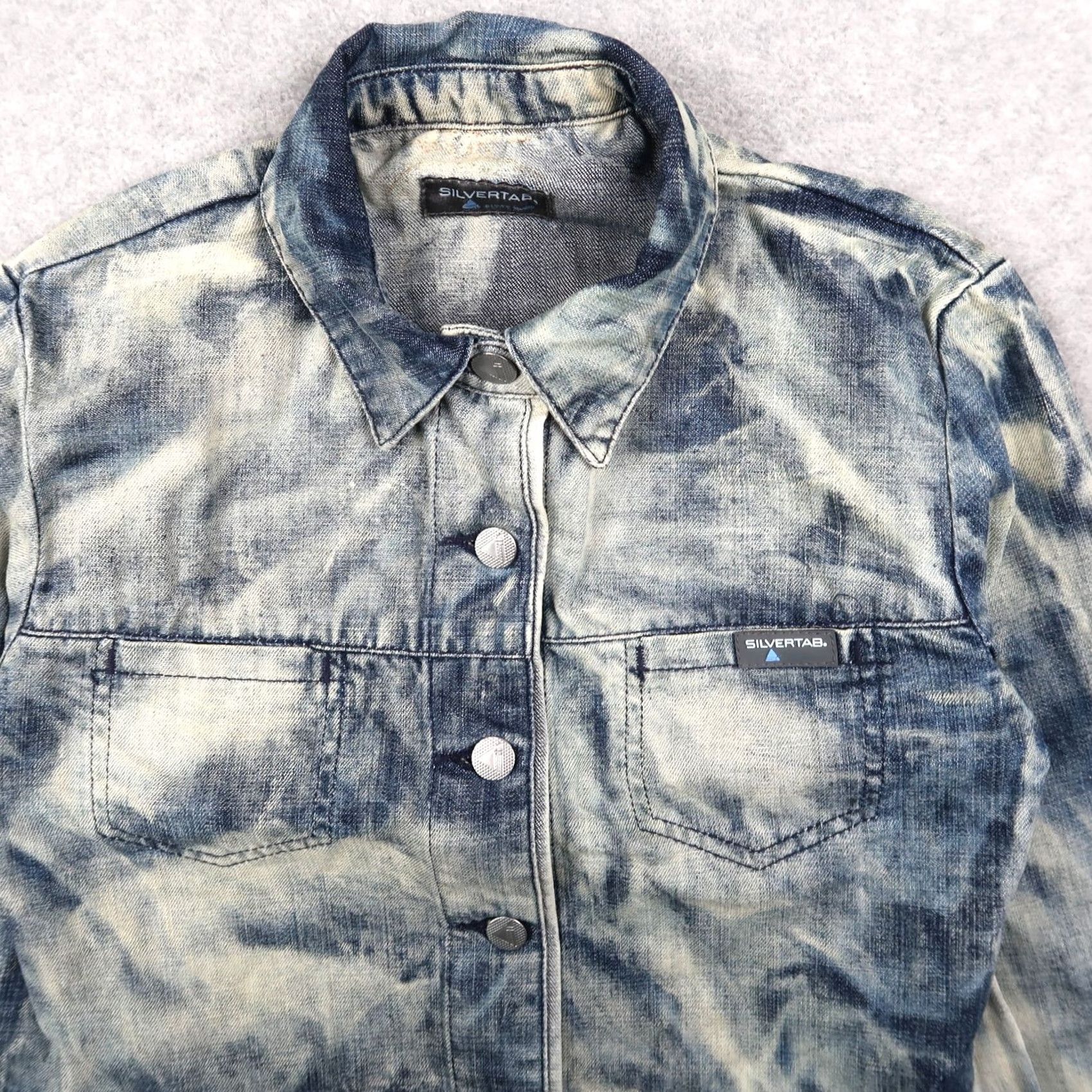 Levi's VINTAGE Levi's Silvertab Denim Jacket Womens S Small Cropped Blue 90s Leather? Size S / US 4 / IT 40 - 3 Thumbnail