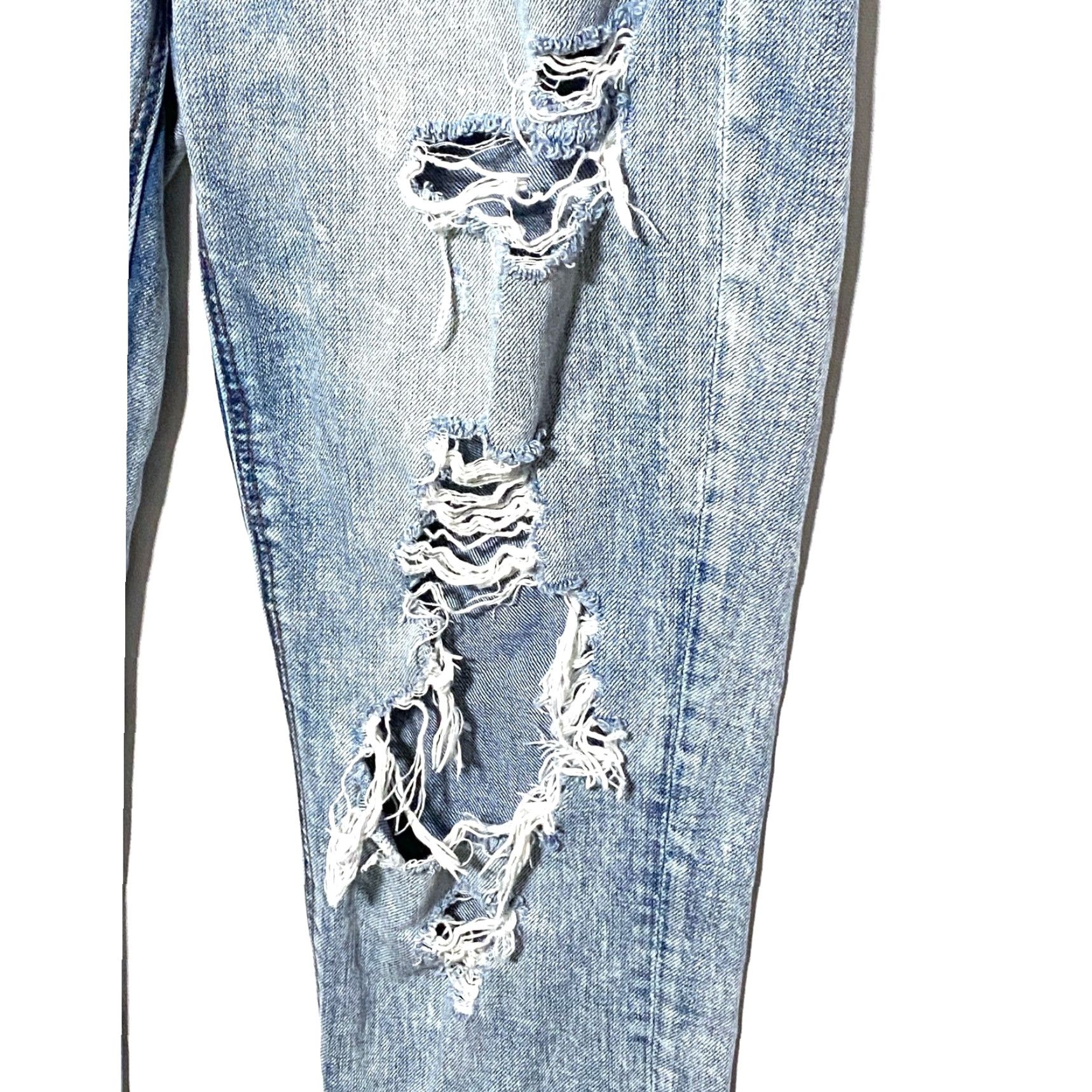 American Eagle Outfitters VINTAGE American Eagle Tomgirl Button Fly Jeans Womens 6 Ripped Distressed Grunge Y2K Jeans Womens 6 Grunge Punk Distressed Jeans Mens? Size 30" / US 8 / IT 44 - 4 Thumbnail