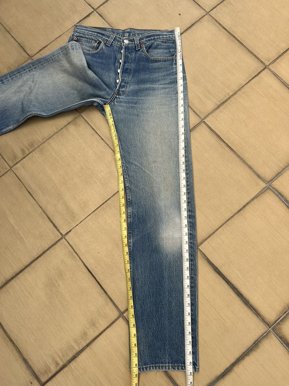 Levi's Vintage 80s Levi’s 501 Distressed Faded Blue Denim Jeans Size US 30 / EU 46 - 5 Thumbnail