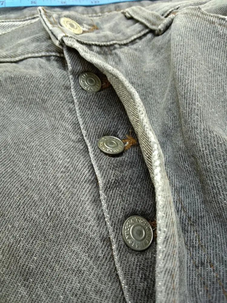 Levi's 80s Vintage Levi's 501 Made In USA Distressed Jeans 32x30 Size US 32 / EU 48 - 8 Thumbnail