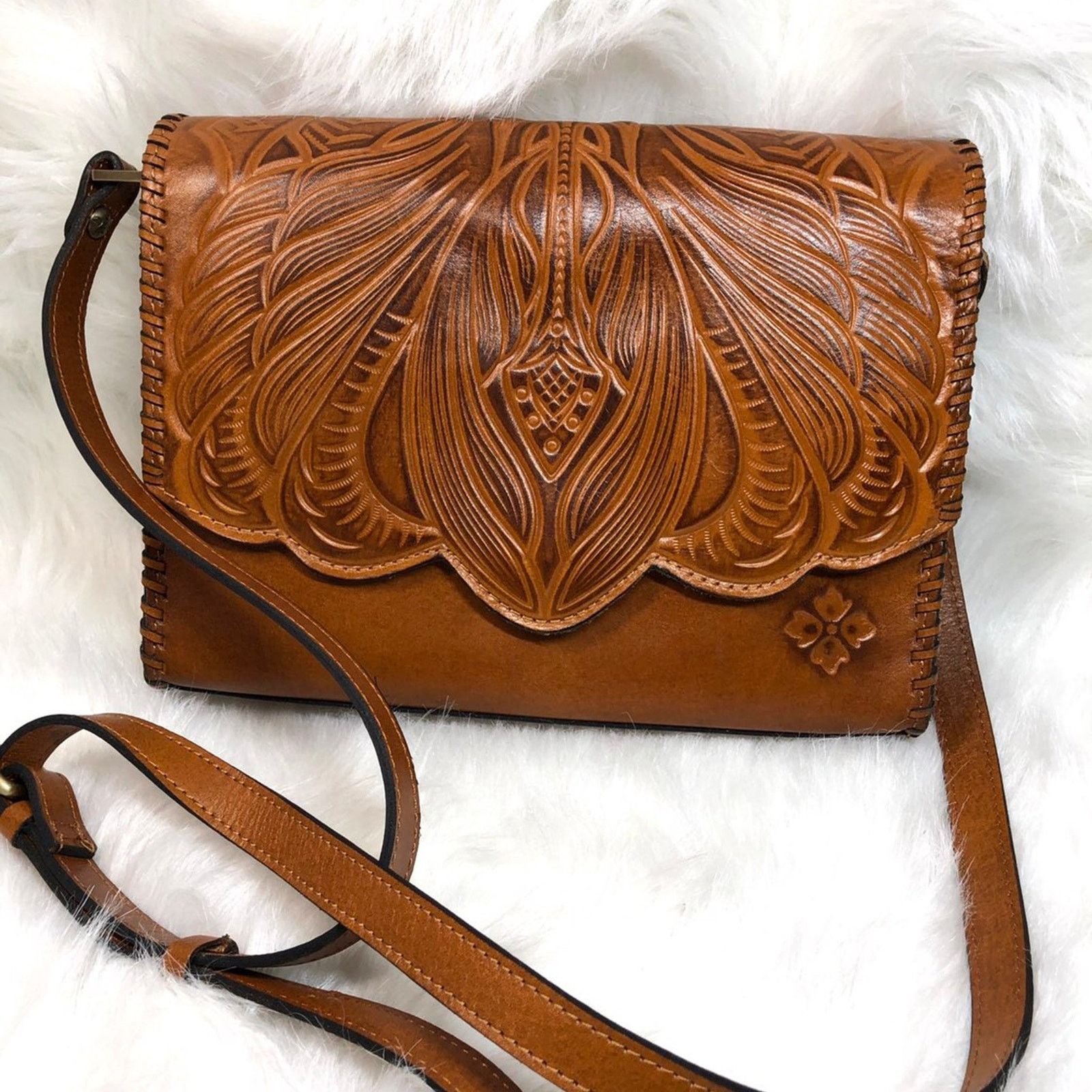 Patricia Nash Patricia Nash Leather Sarola Crossbody Size ONE SIZE - 1 Thumbnail