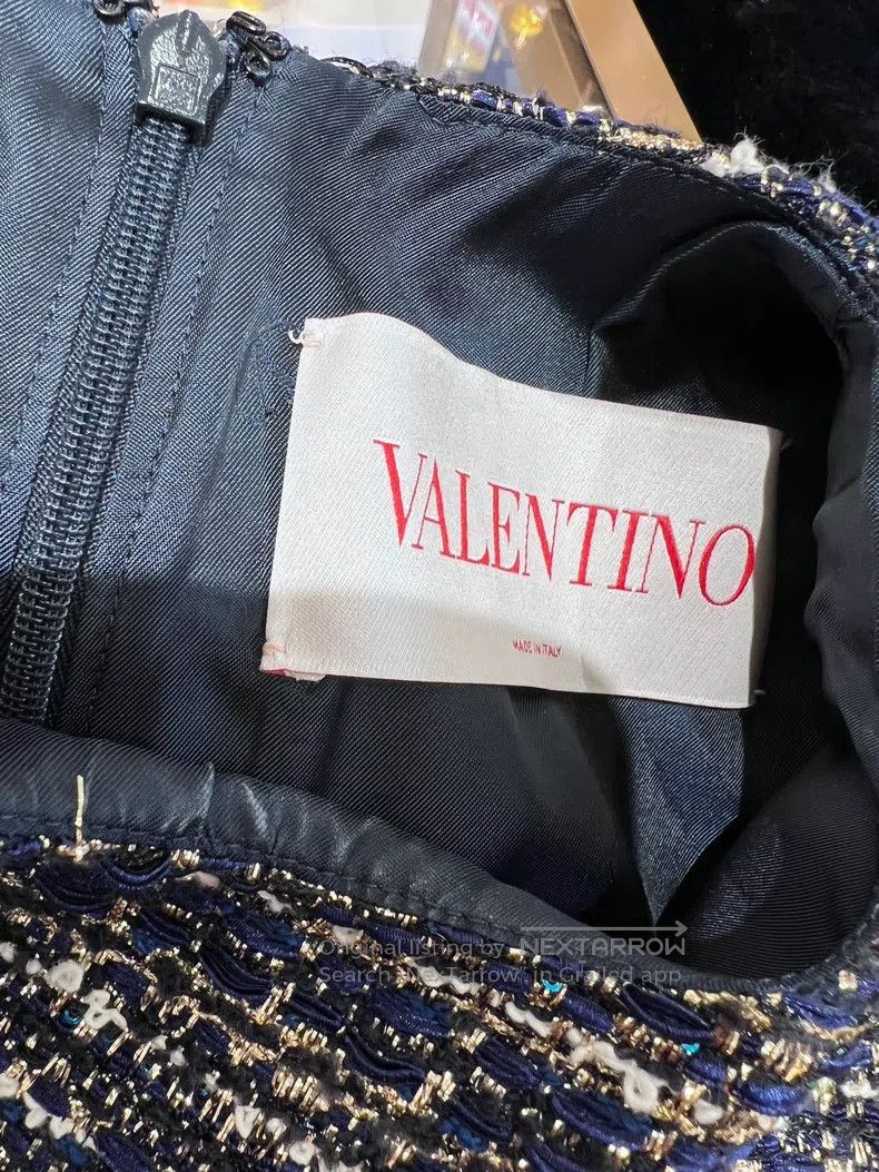 Valentino Valentino Heavy work dress Size S / US 4 / IT 40 - 6 Thumbnail