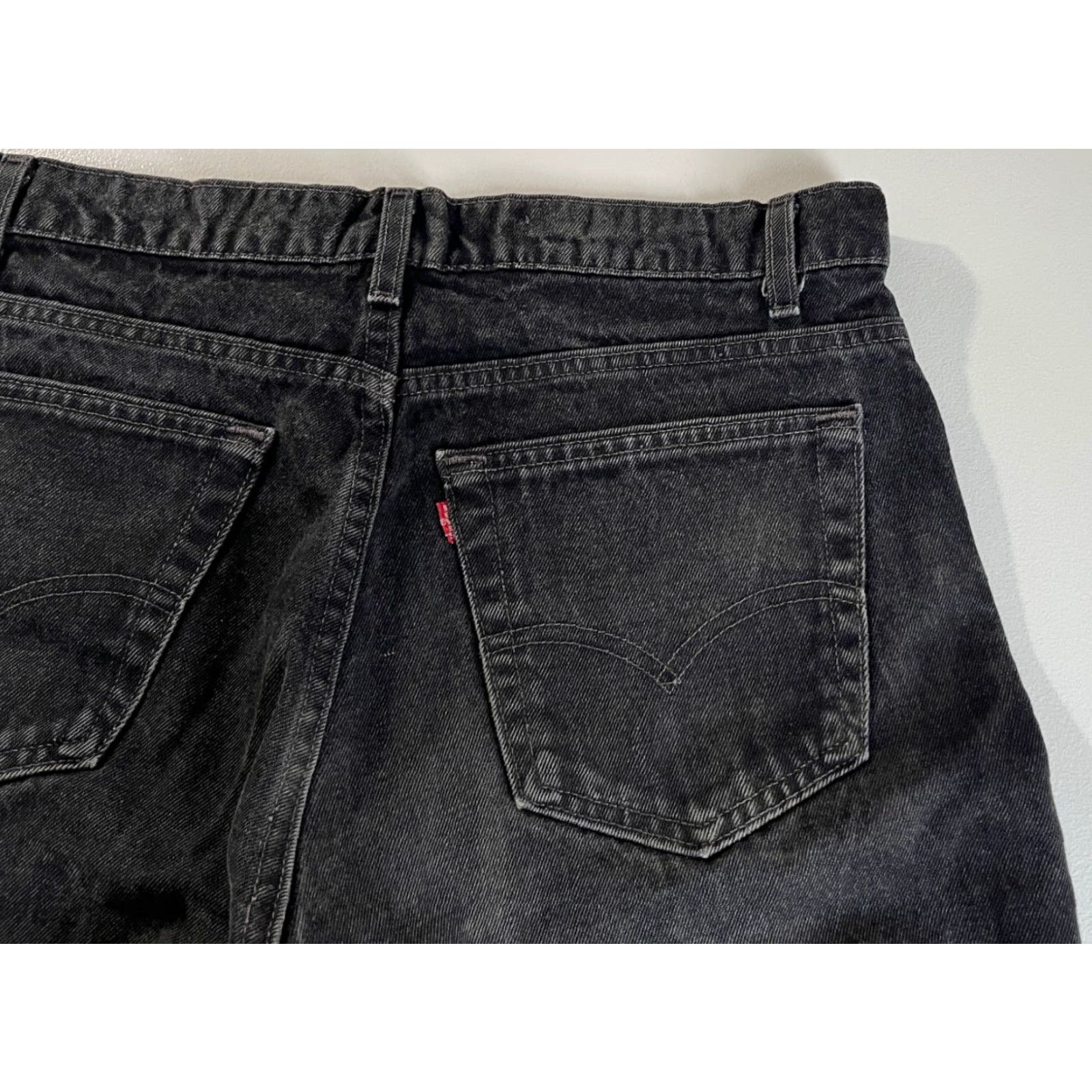 Levi's VINTAGE Levi's 505 Jeans Regular Fit Straight Black 33x32 Mens 90s USA Americana Denim Cotton Zip Pockets 36x32? Size US 33 - 6 Thumbnail