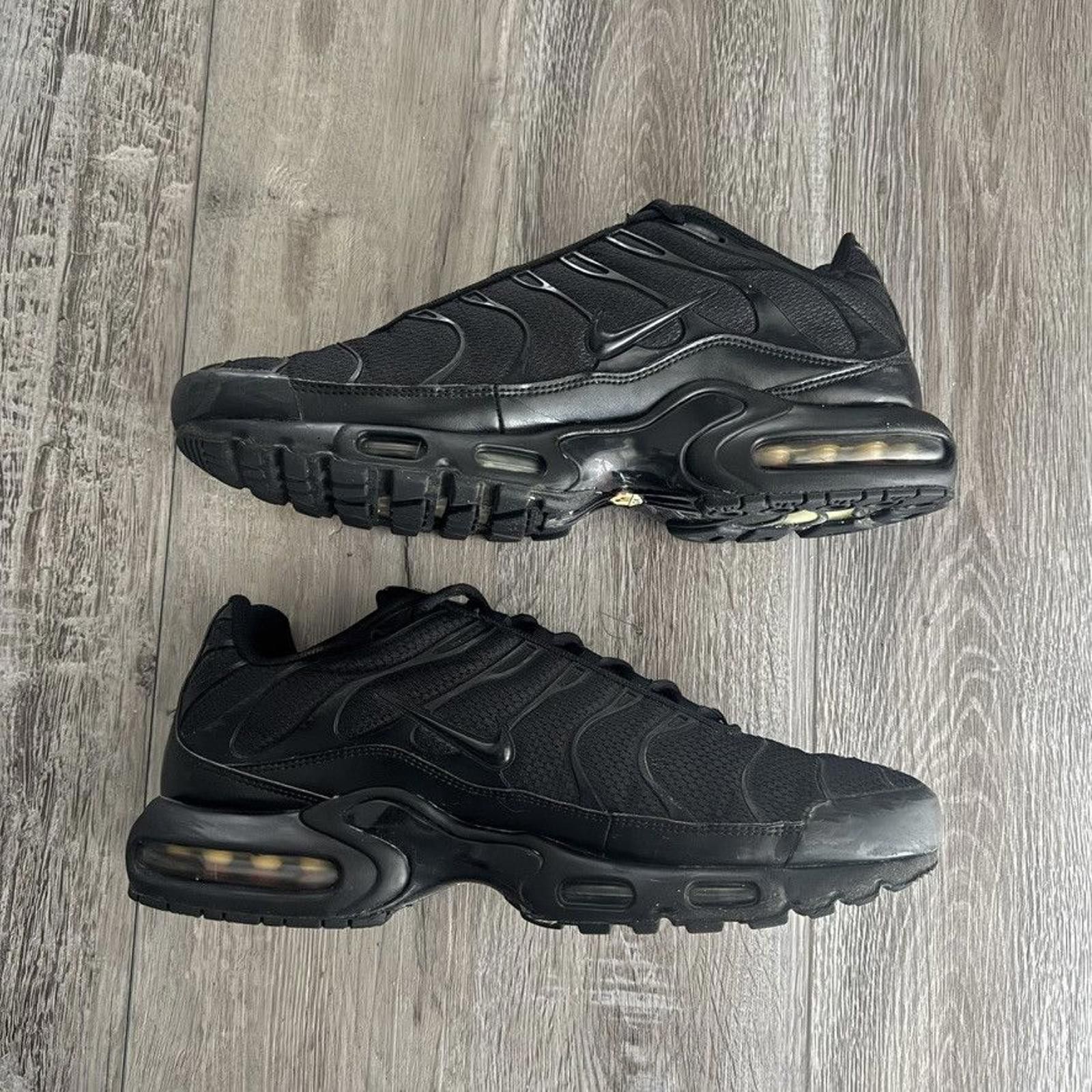 Nike NIKE • Air Max Plus "Triple Black" (12.5M) Size US 12.5 / EU 45-46 - 3 Thumbnail