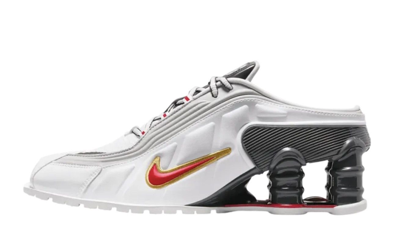 新品未使用 Martine Rose × Nike Women Shox MR4 Martine Rose x Nike WMNS Shox MR4 Black - Sep 2022 - DQ2401-001