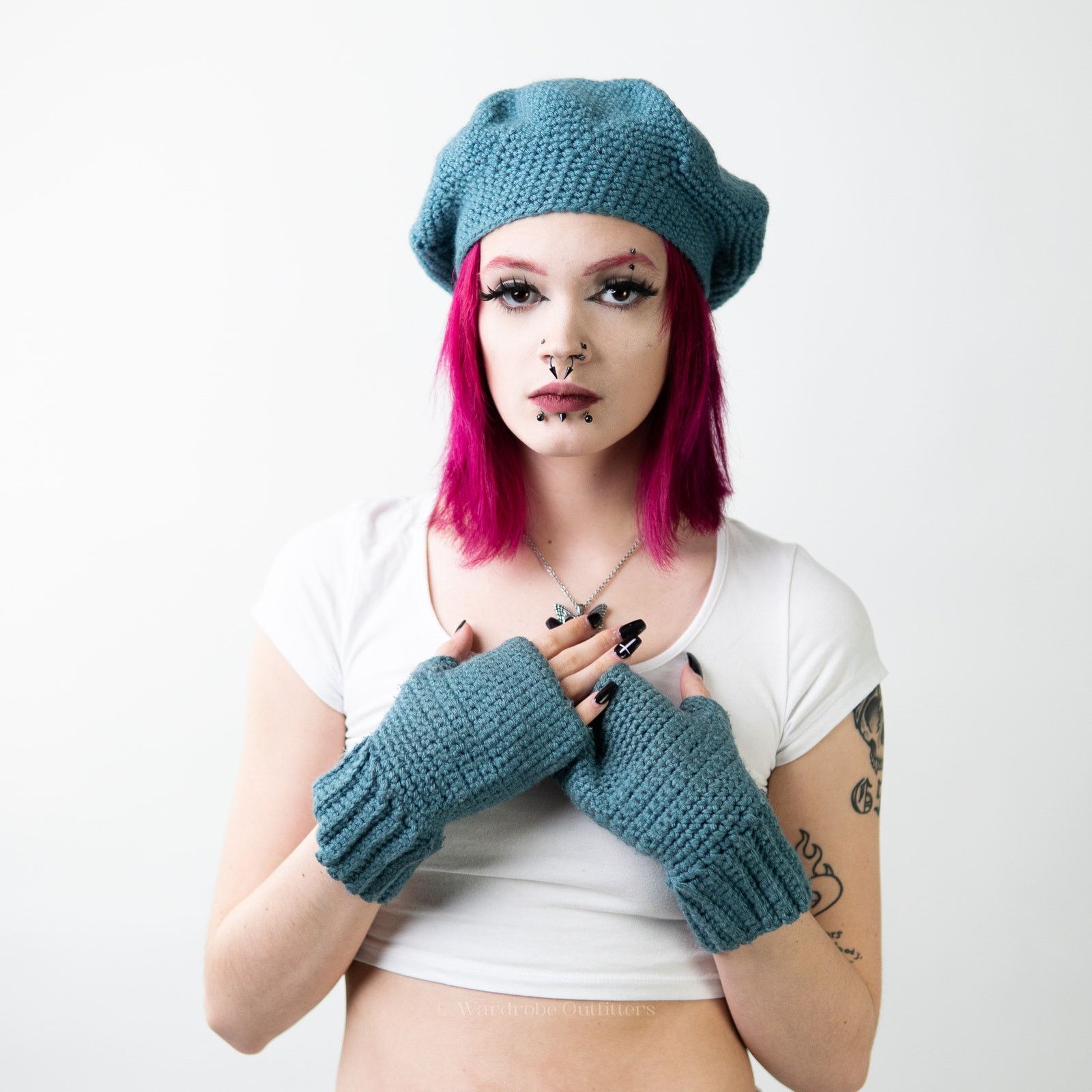 Handmade Handmade Crochet Knit Sky Blue Beanie Newsboy Cap Glove Set Size ONE SIZE - 6 Thumbnail