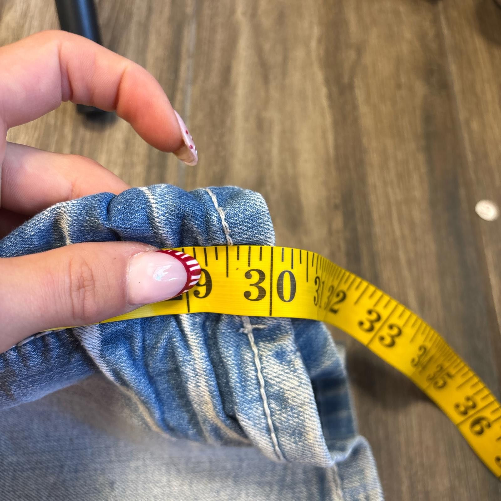 Other y2k distressed light wash low waisted jeans Size 30" / US 8 / IT 44 - 6 Thumbnail