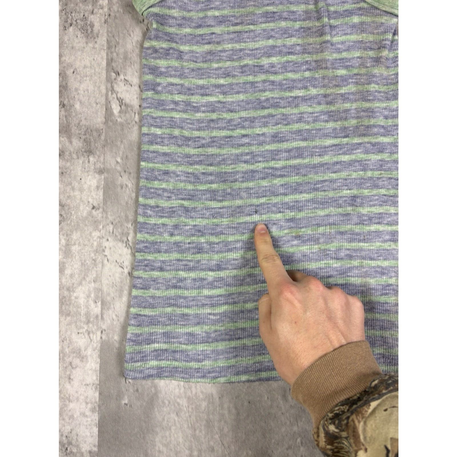 Hanes VINTAGE Hanes Striped Tank Top Shirt Womens S Blue 70s Casual Tank Sleeveless Round Neck/ Breathable Knit Polyester Size S / US 4 / IT 40 - 4 Thumbnail