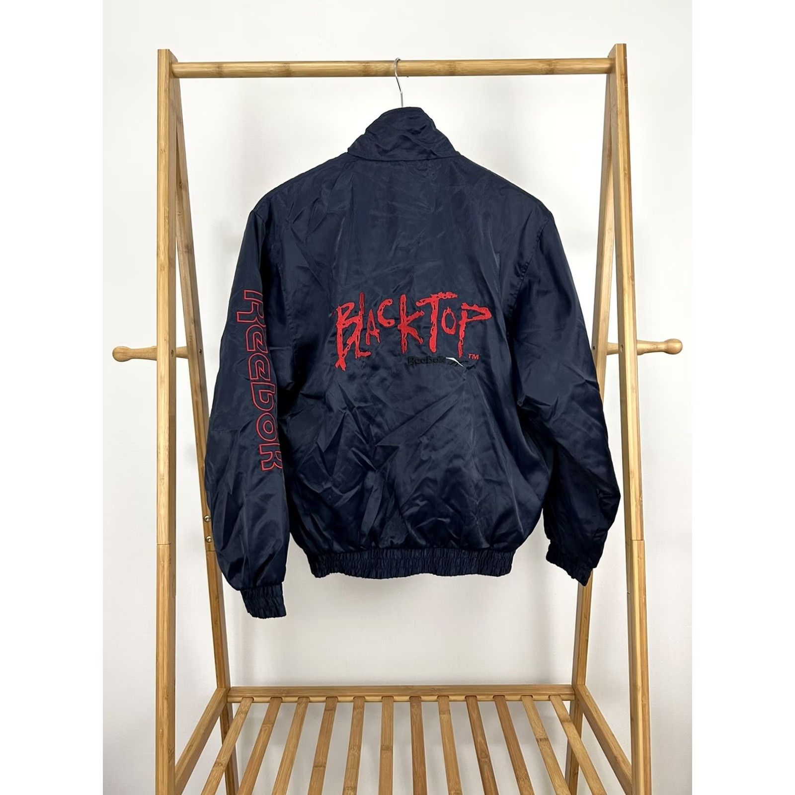 Reebok RARE VTG Reebok Blacktop Pump Spellout Patch Light Bomber Satin Jacket Size 2 M Size XS / US 0-2 / IT 36-38 - 2 Thumbnail