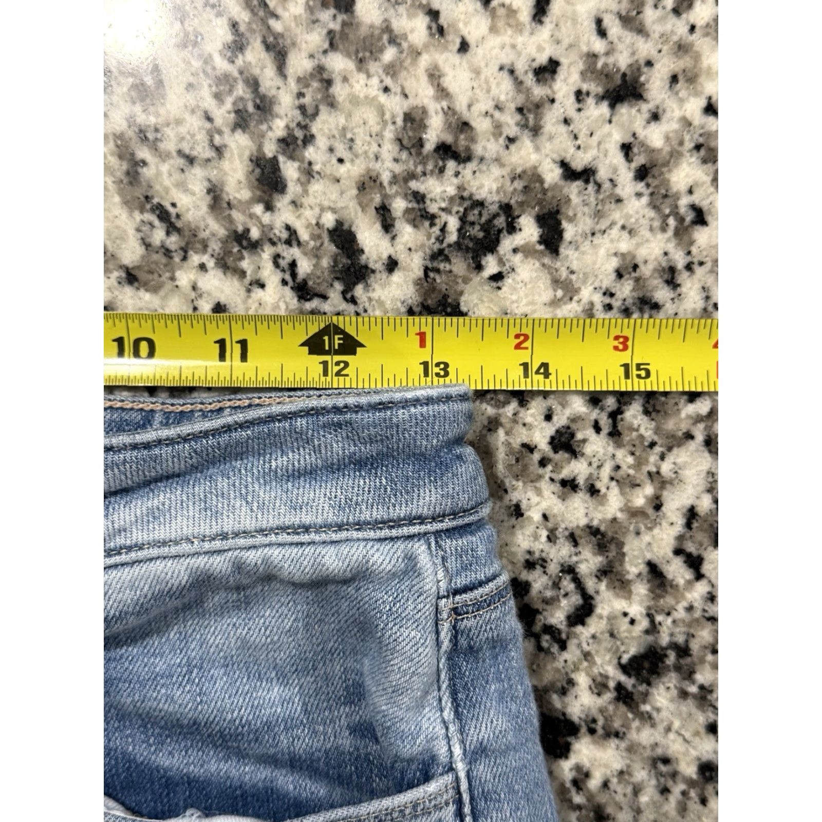 L'AGENCE L'AGENCE Wanda Wide Leg High Rise Cropped Jeans Light Wash Raw Hem Size 25 Womens Size 42" / US 20 - 3 Thumbnail