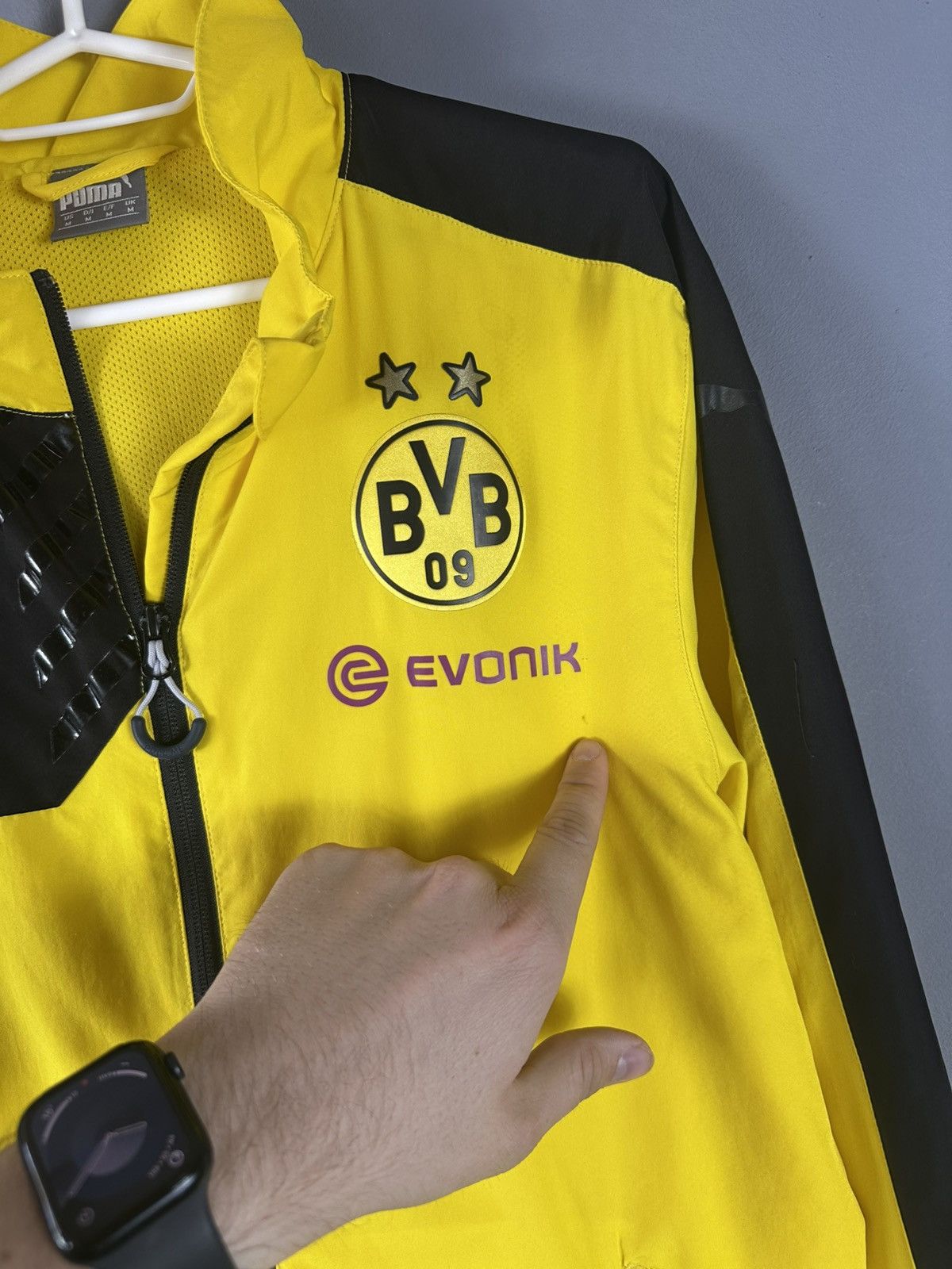 Puma Vintage Football Jacket Puma Borussia Dortmund Size US M / EU 48-50 / 2 - 2 Thumbnail