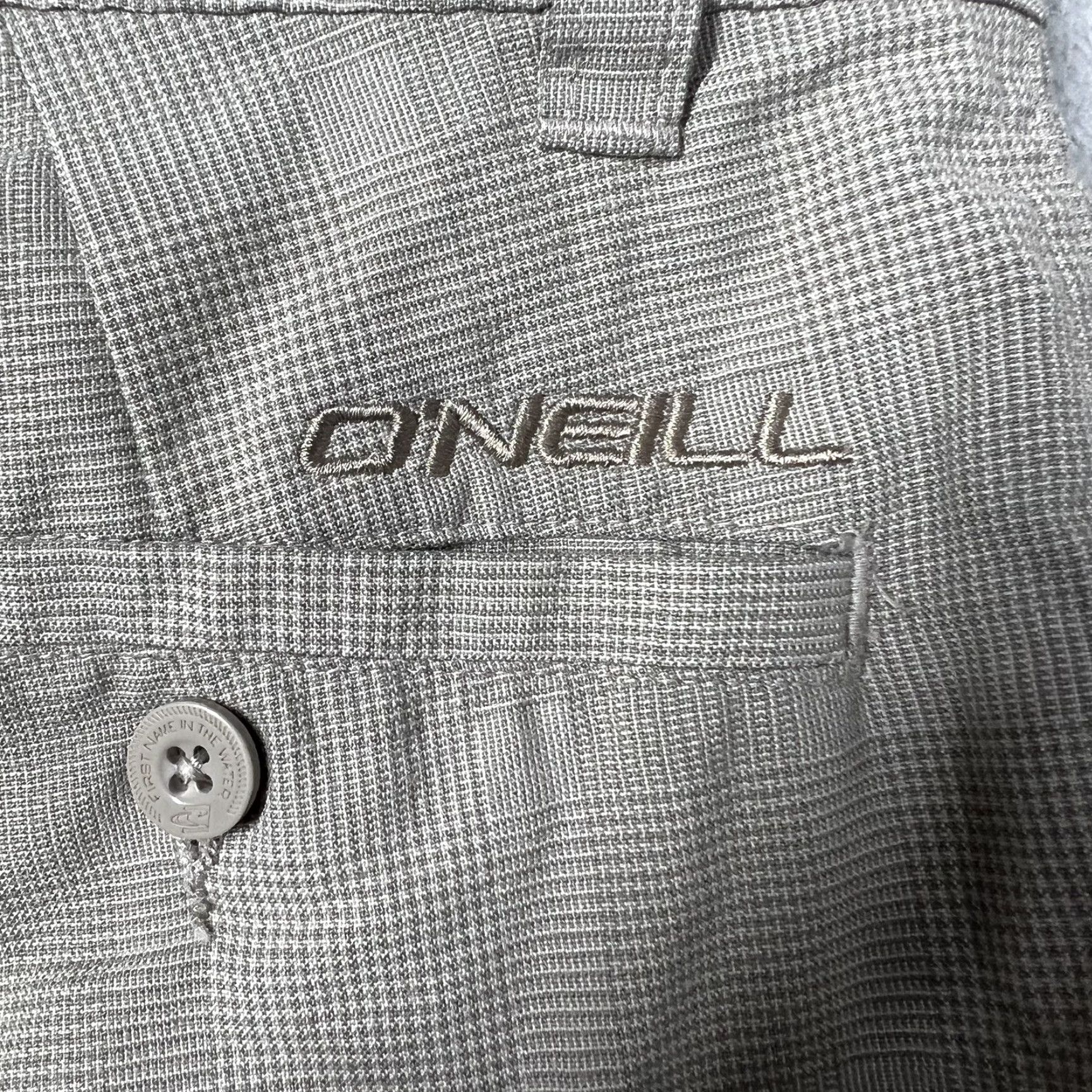O'Neill O'Neill Chino Shorts Men's Size 32 Tan Beige Check Relaxed Fit 9” Inseam EUC Size US 32 / EU 48 - 7 Thumbnail