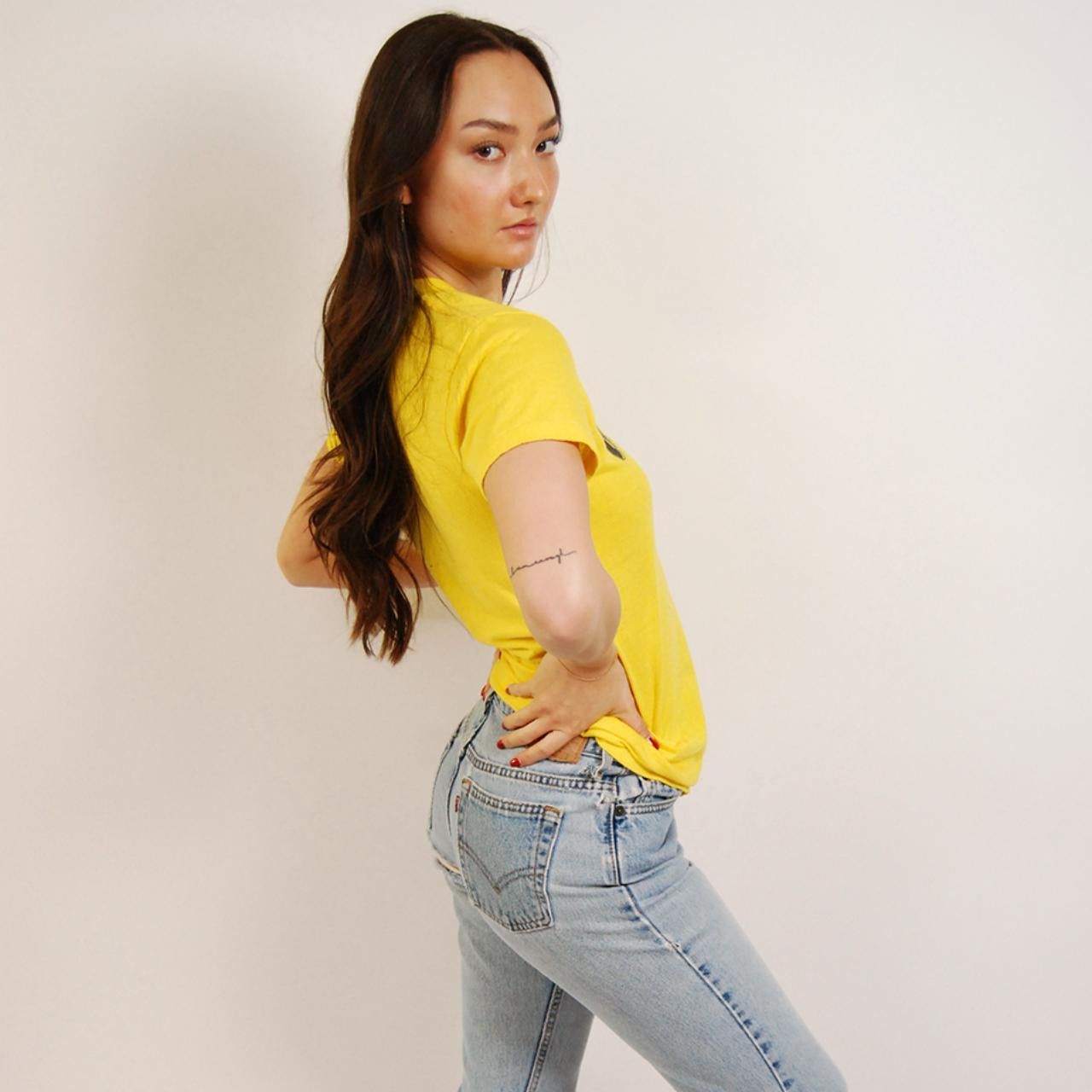 Vintage 70s Jim Beam T-shirt (S) vintage yellow single stitch medium Size US S / EU 44-46 / 1 - 2 Thumbnail
