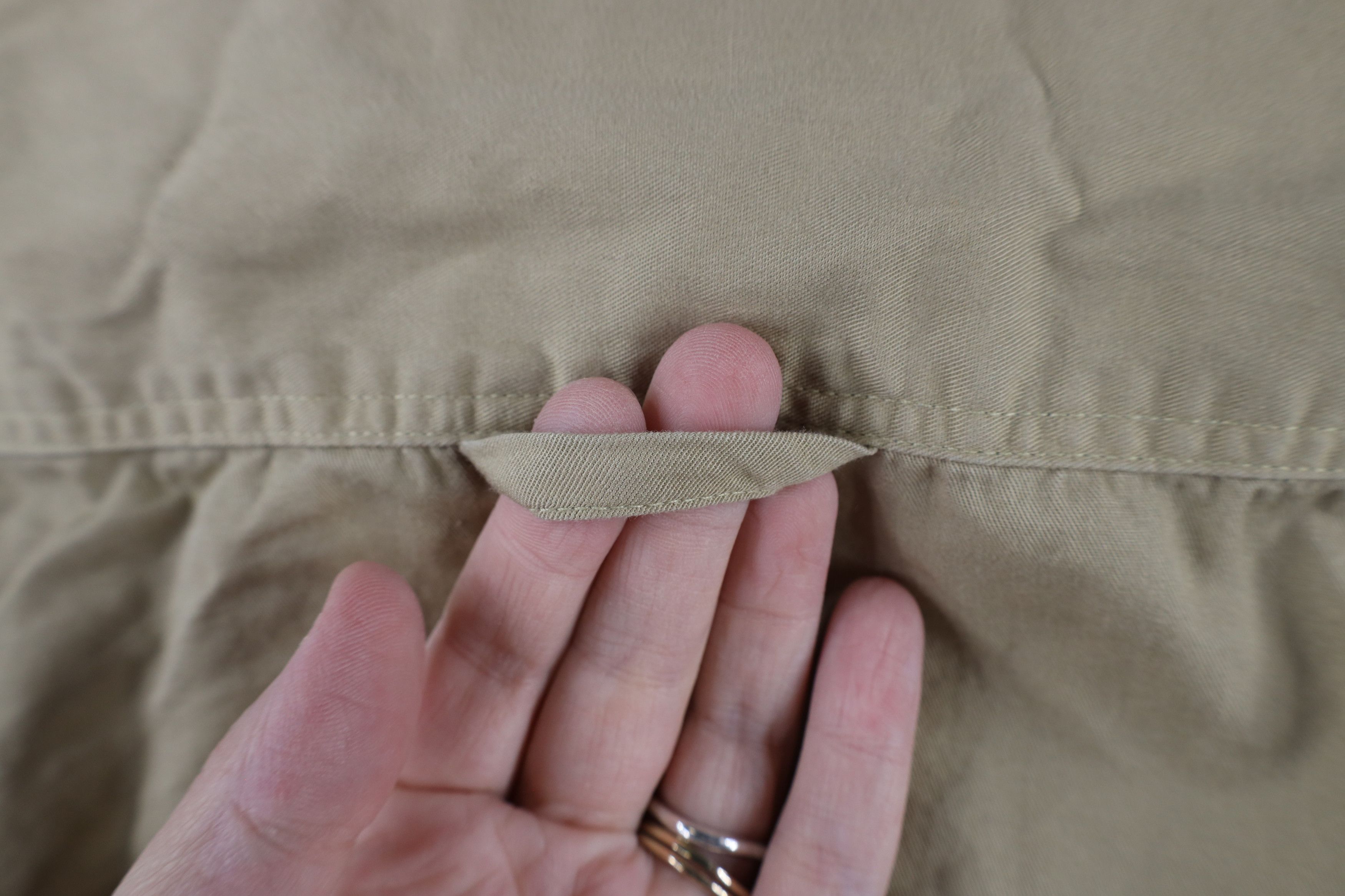 Helly Hansen × Vintage Vintage 90s Helly Hansen Spell Out Button Shirt Beige Size US M / EU 48-50 / 2 - 13 Thumbnail