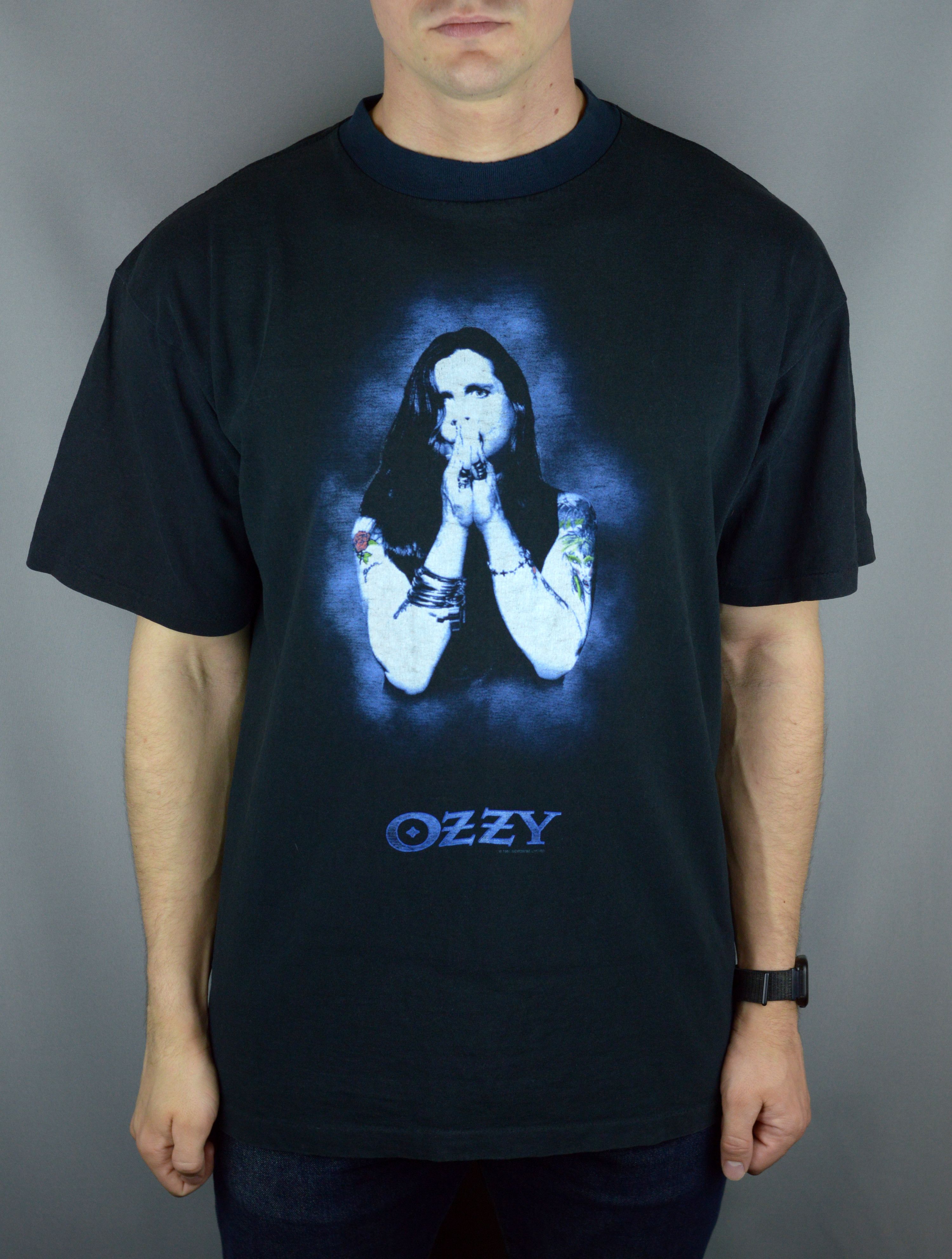 Vintage Vintage Ozzy Osbourne 1995 t shirt Size US XL / EU 56 / 4 - 1 Thumbnail