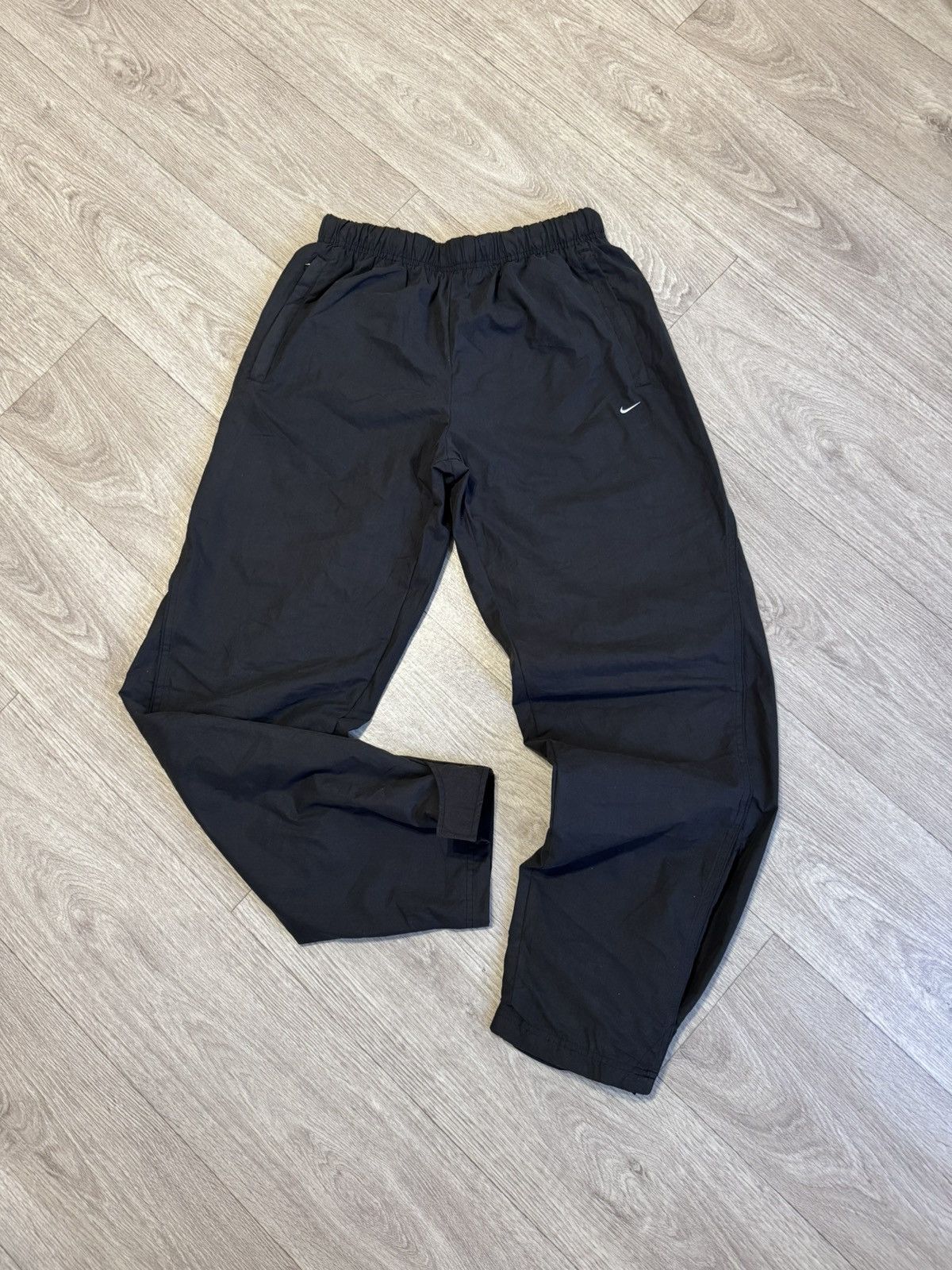 Nike 🔷Vintage Nike Nylon Y2K Track pants🔷 Size US 36 / EU 52 - 1 Thumbnail