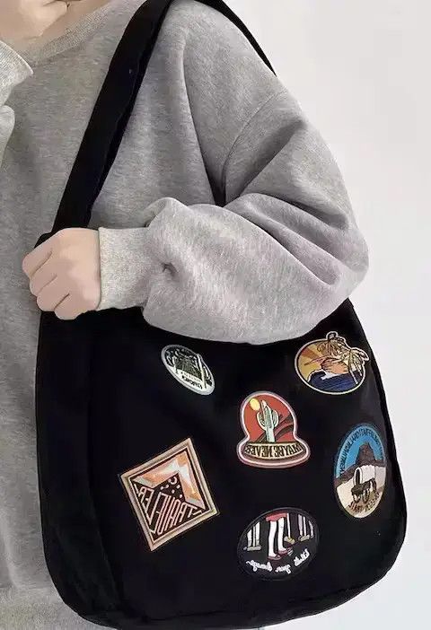 Japanese Brand Fashion y2k patches canvas shoulder messenger bag vintage Size ONE SIZE - 2 Thumbnail