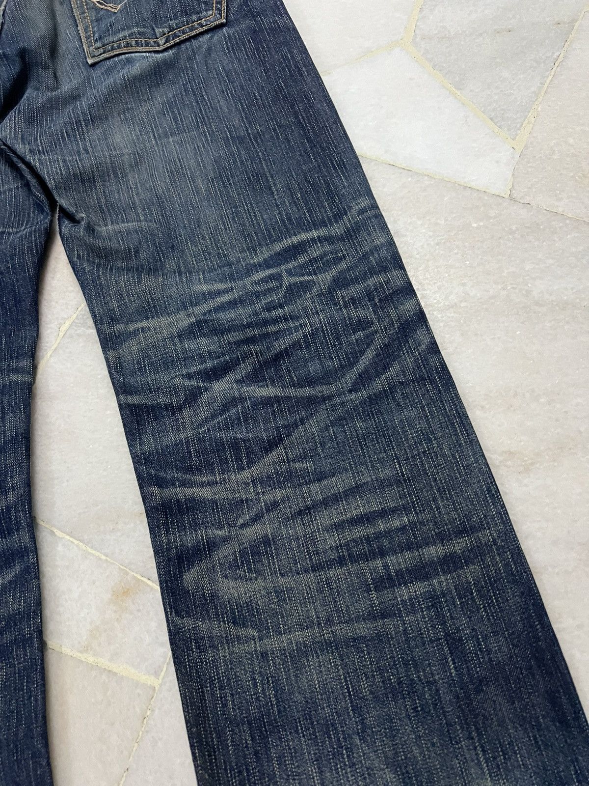 Edwin × Japanese Brand × Jean Edwin 503 Blue Trip Distress Jean Size US 31 - 15 Thumbnail