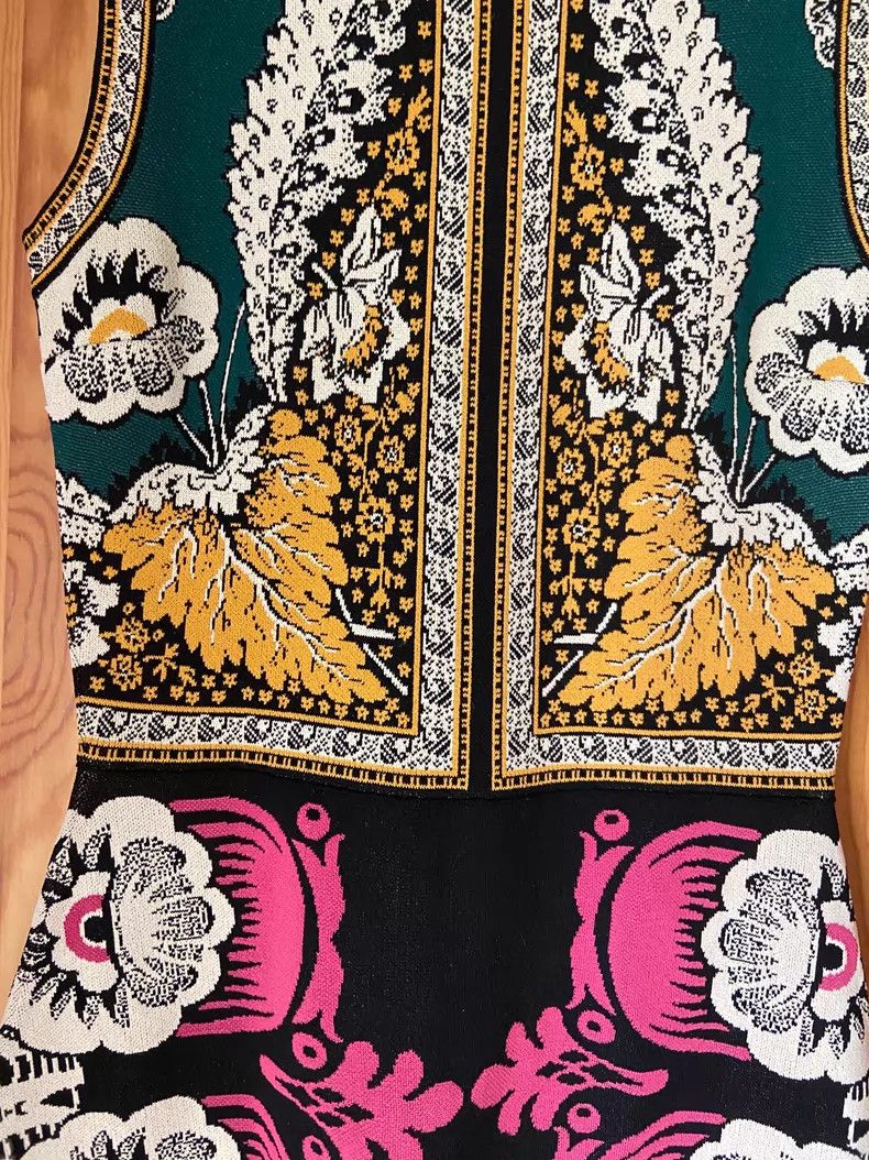 Valentino Valentino knitted dresses Size S / US 4 / IT 40 - 6 Thumbnail