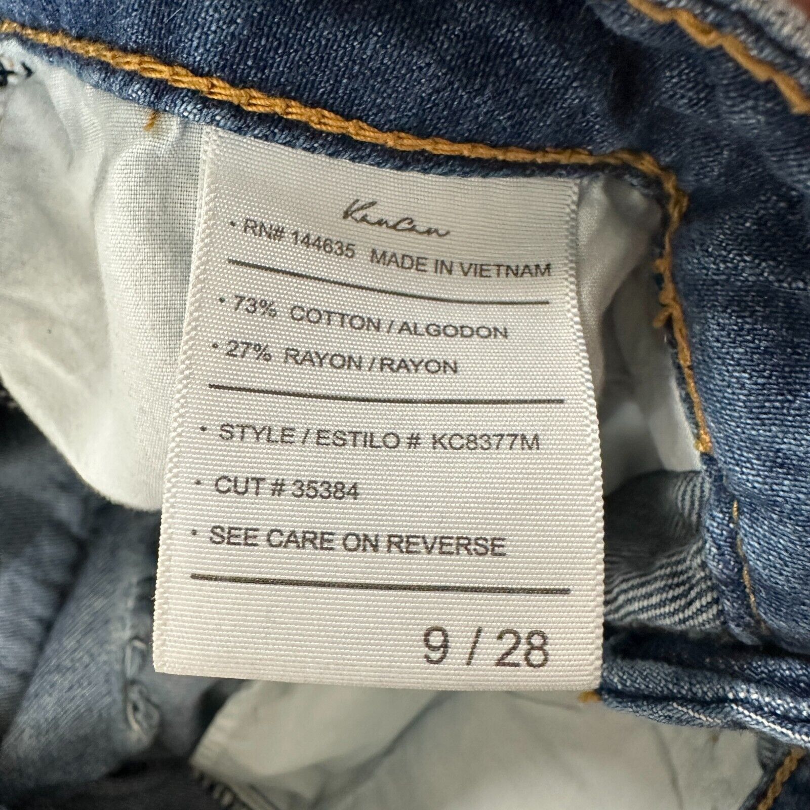 Other Kancan Medium Wash Mid-Rise Distressed Raw Hem Shorts 28 Size 28" / US 6 / IT 42 - 8 Thumbnail