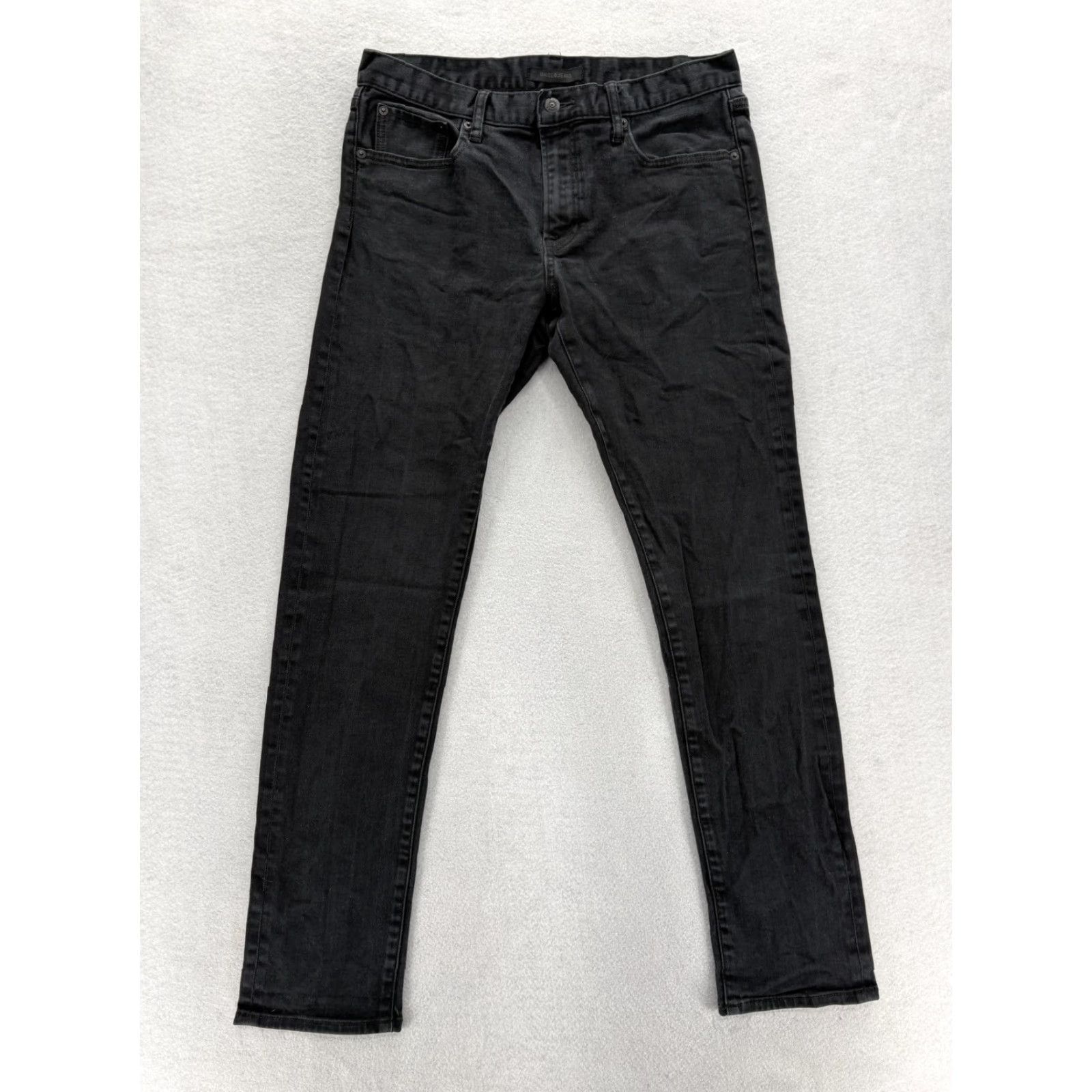 Uniqlo Uniqlo Jeans Mens 33x32 Black Dark Wash Slim Skinny Selvage Stretch Denim Pants Size US 33 - 2 Thumbnail