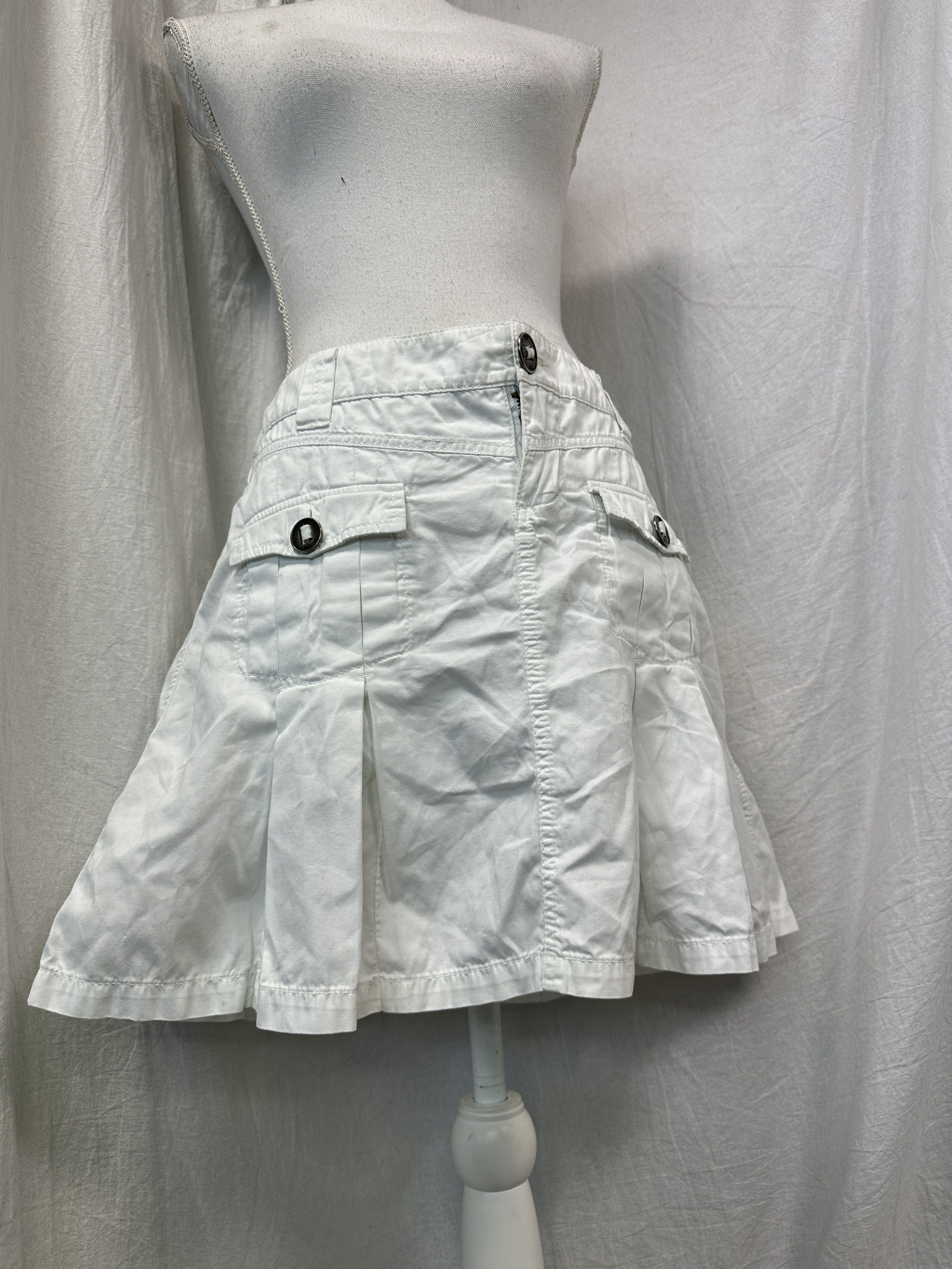 Vintage Vintage Military Styled Safari White Pleated Dress Y2K Size 26" / US 2 / IT 38 - 1 Thumbnail