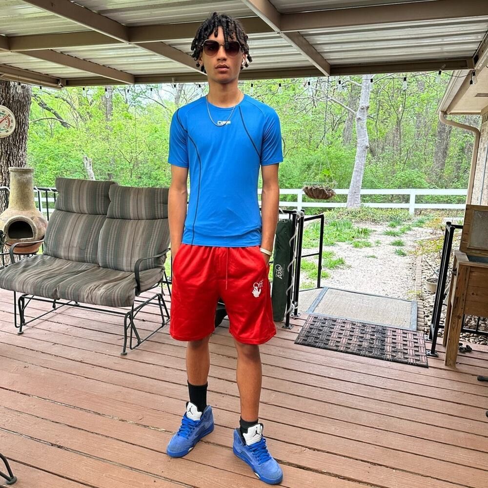 Off-White Off-White Hand Logo Shorts Red M Size US 30 / EU 46 - 1 Thumbnail