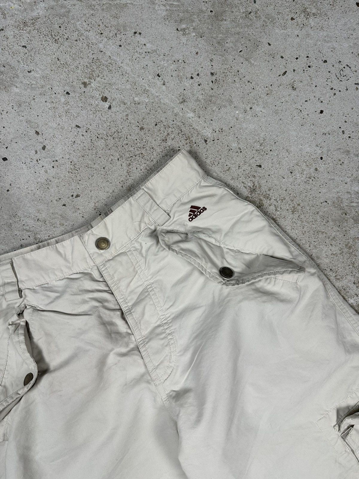 Adidas Vintage Y2K Adidas Beige Baggy Track Cargo Pants Size US 27 - 7 Thumbnail