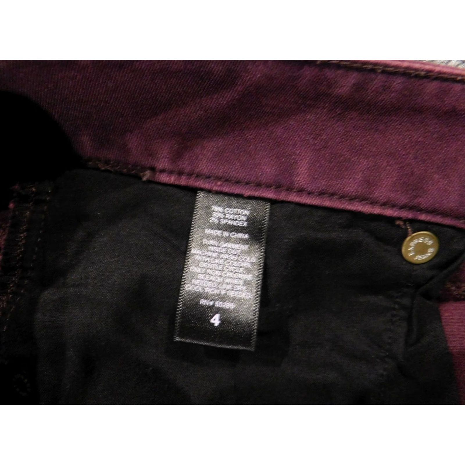 Express Express Womens Shorts 4 Purple Cut-Off Button Stretch Knit Cotton Blend Zipper Flat Front Classic Casual Summer Regular Womens Size 27" / US 4 / IT 40 - 6 Thumbnail