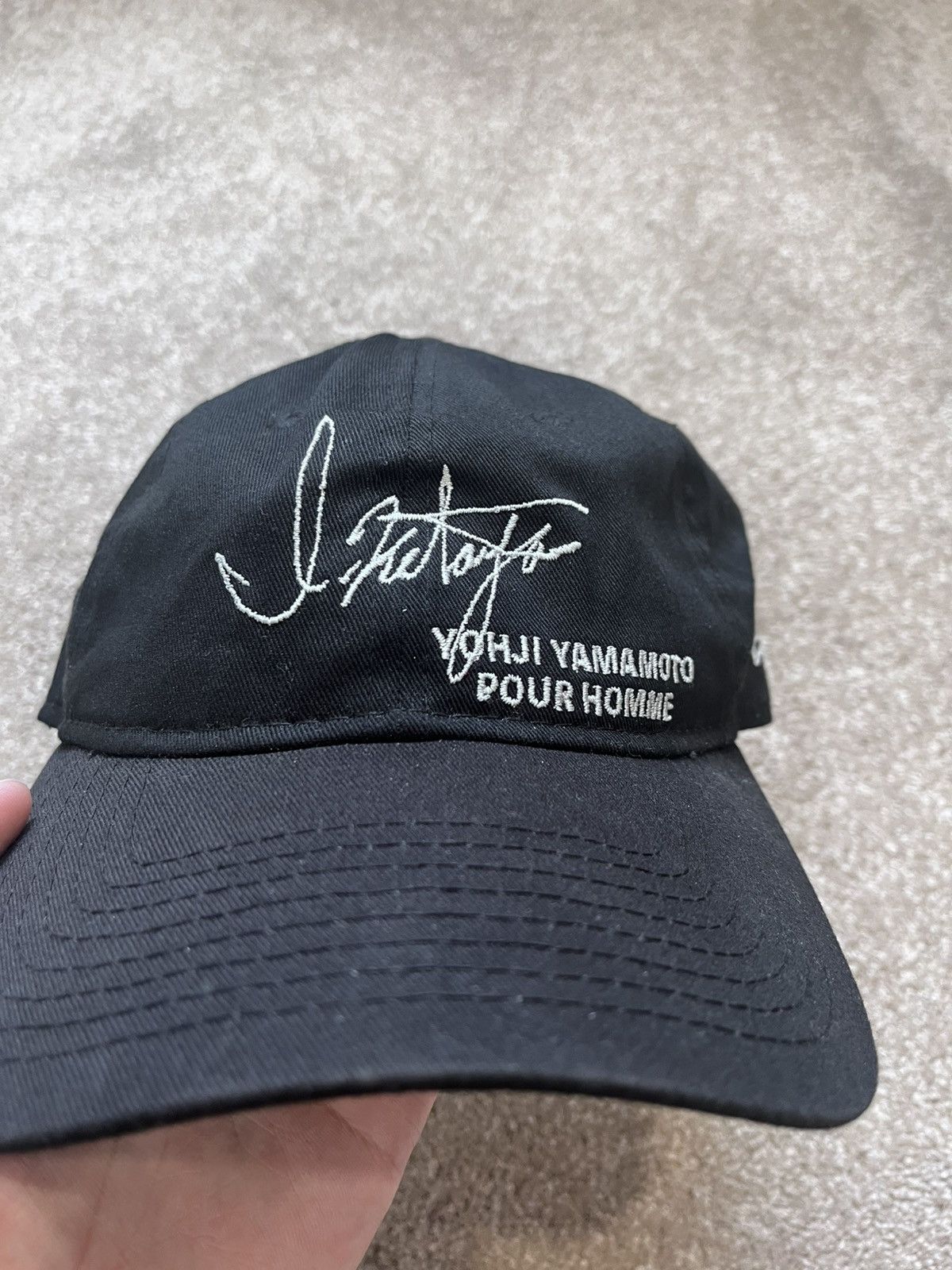 New Era × Yohji Yamamoto Backlash x Yohji Yamamoto x New Era Black Triple Name Cap Size ONE SIZE - 2 Thumbnail