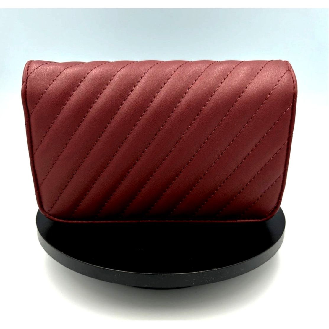 Badgley Mischka Badgley Mischka Quilted Bag Round Logo Plate - Plum Size ONE SIZE - 5 Thumbnail