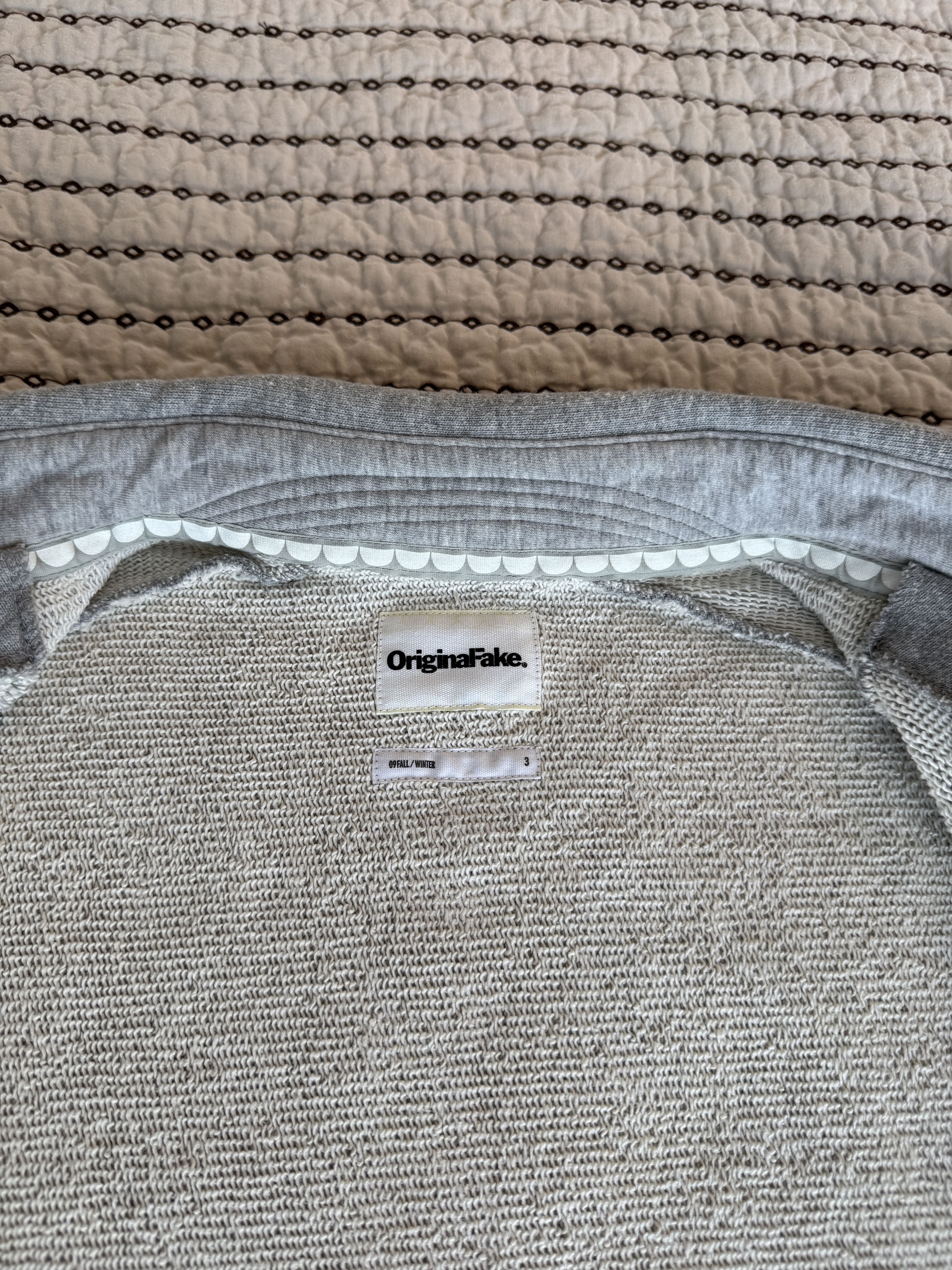 Kaws KAWS ORIGINAL FAKE RAGLAN SWEATSHIRT SNAP JACKET SZ 3 GRAY Size US L / EU 52-54 / 3 - 9 Thumbnail