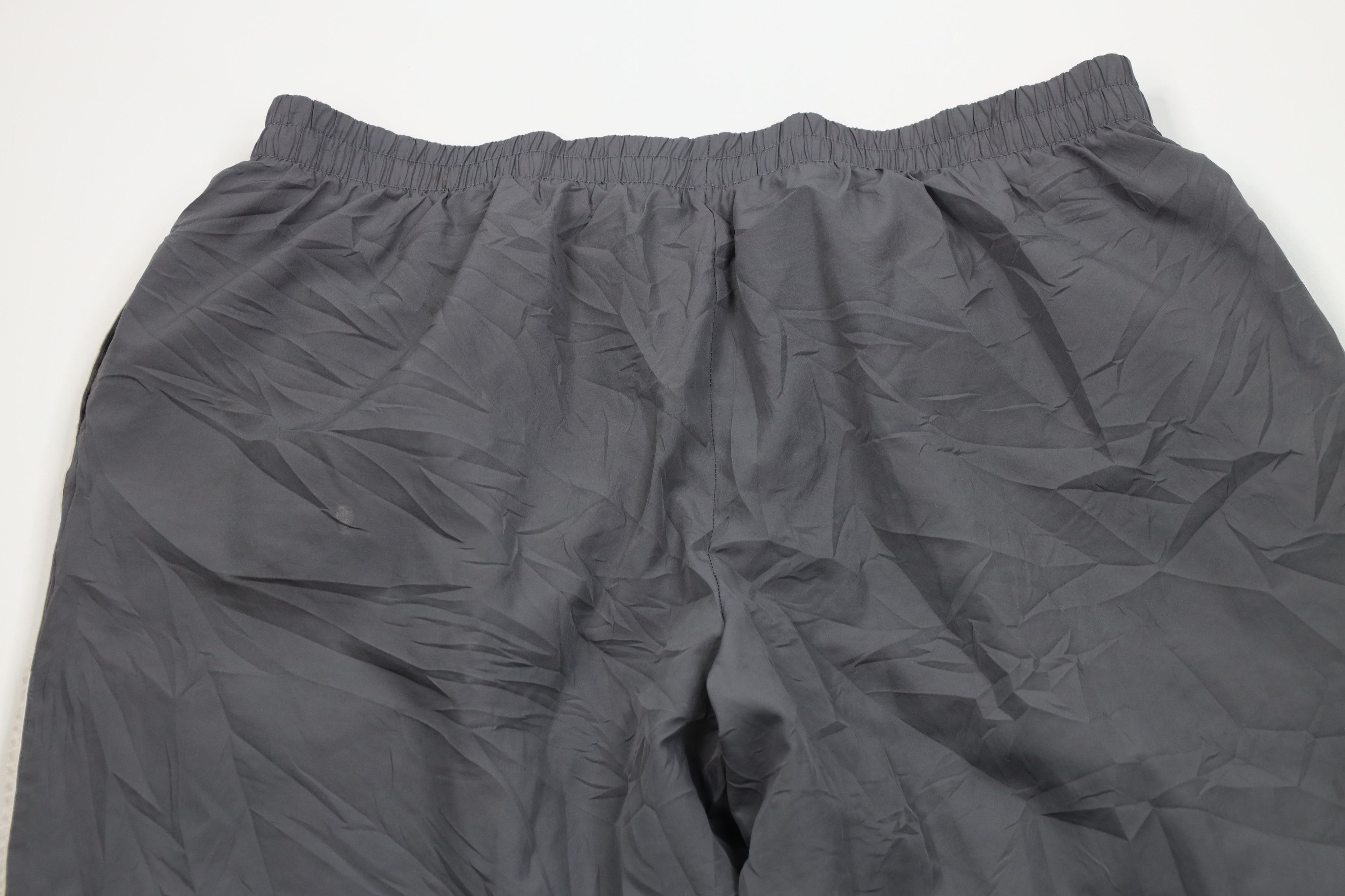 Nike Vintage Nike Swoosh Lined Wide Leg Windbreaker Pants Gray Size US 38 / EU 54 - 14 Thumbnail