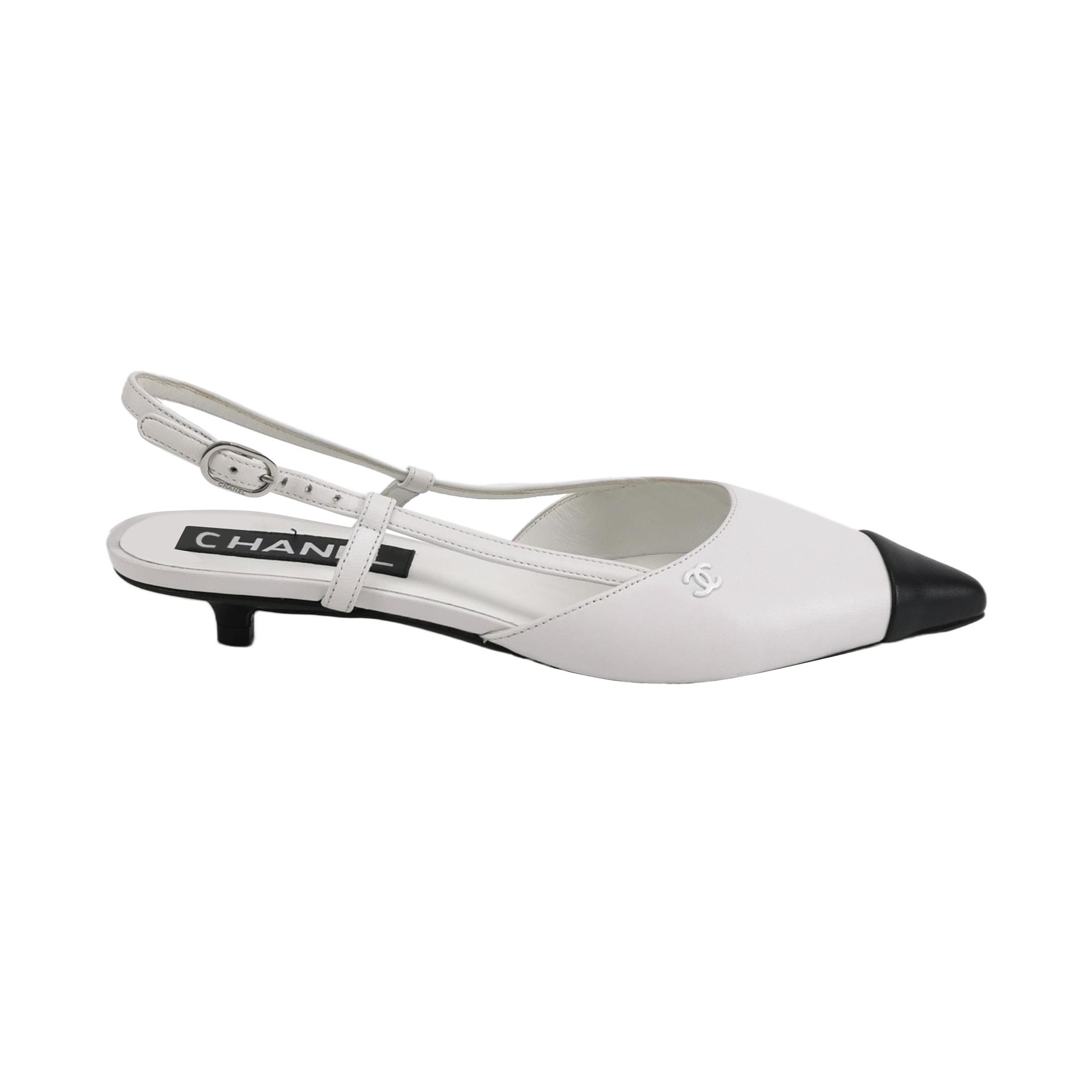 Chanel Chanel Women 5-5 Flats Size US 5.5 / IT 35.5 - 1 Thumbnail